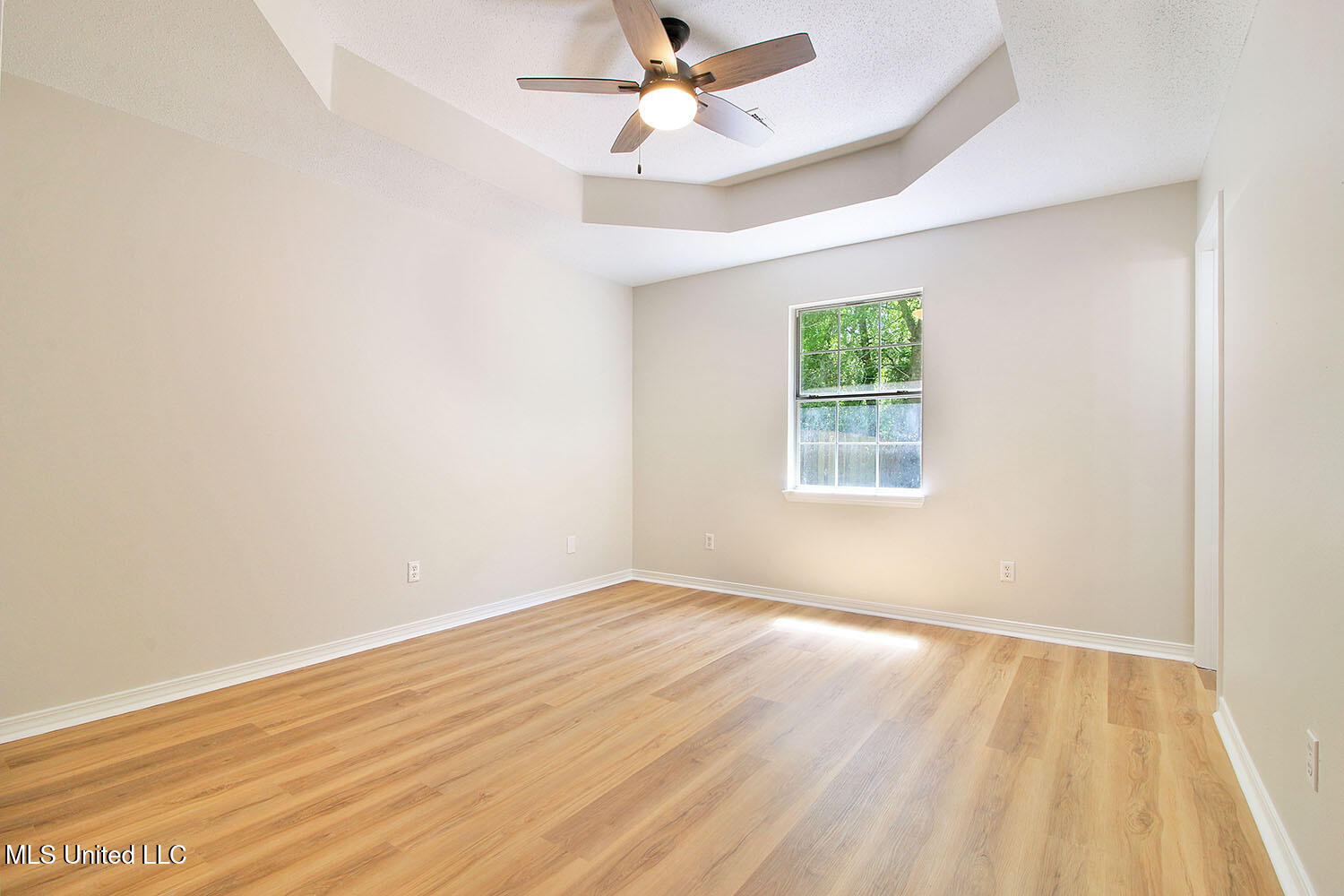 1225 Oak Street, Ocean Springs, Mississippi image 12