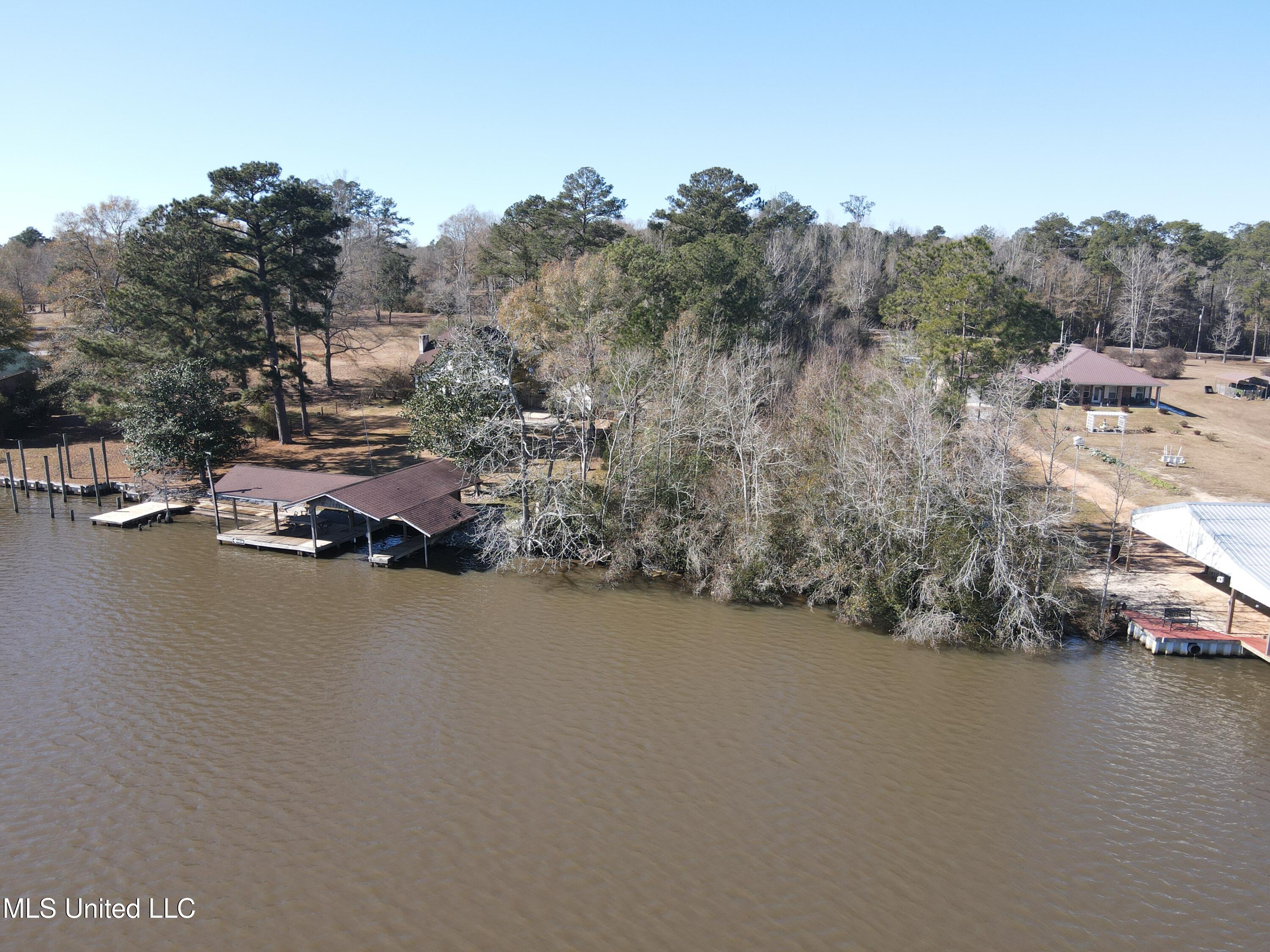 70 Bucaneer Circle, Carriere, Mississippi image 8