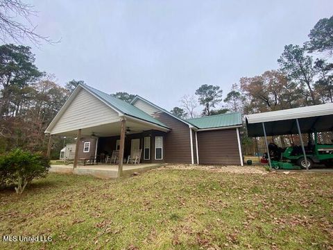 Homes For Sale - 2171 Emerald Lane<br/> Pike County, Magnolia, MS 39652