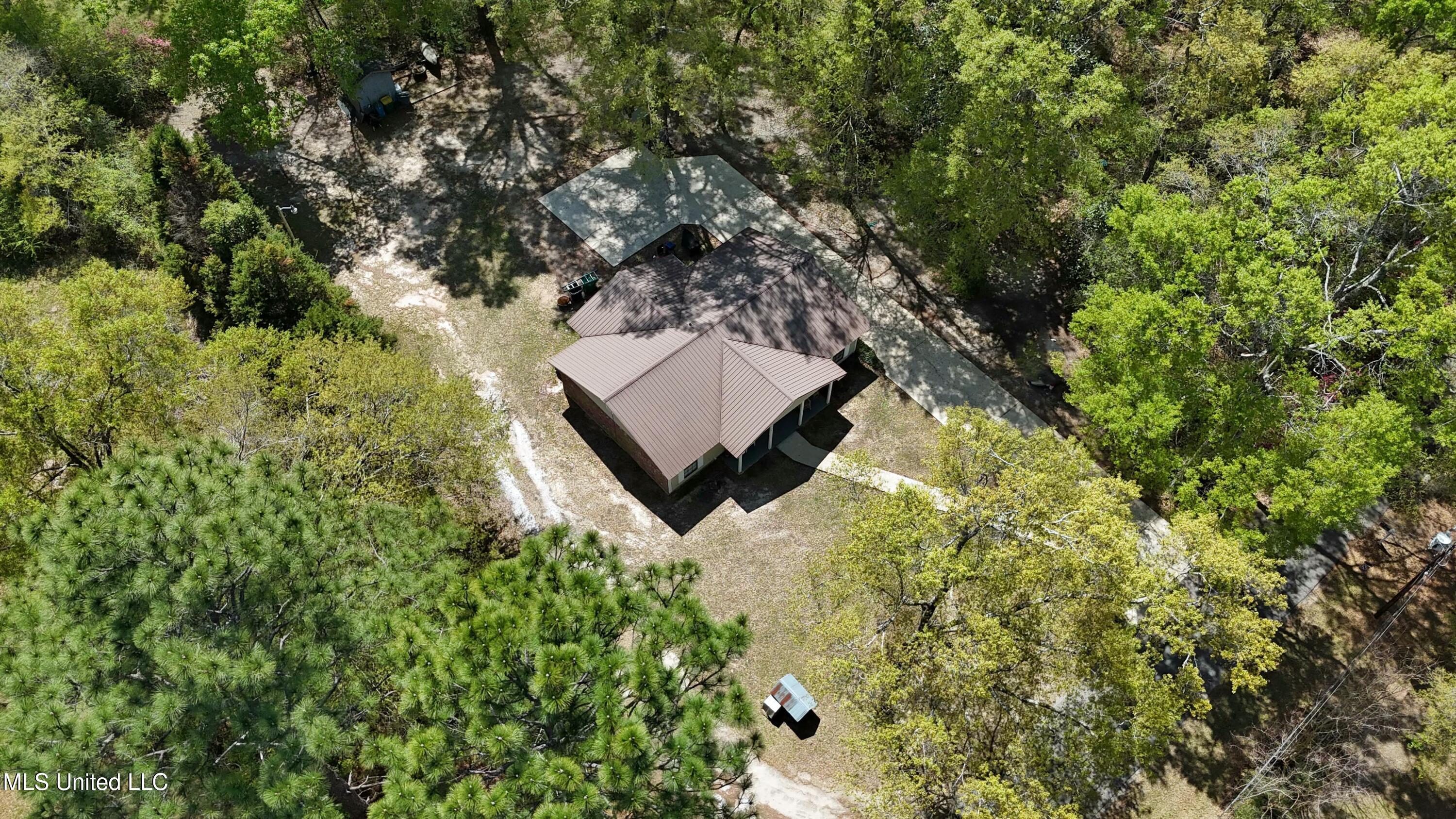 6004 J D Mckee Road, Moss Point, Mississippi image 22