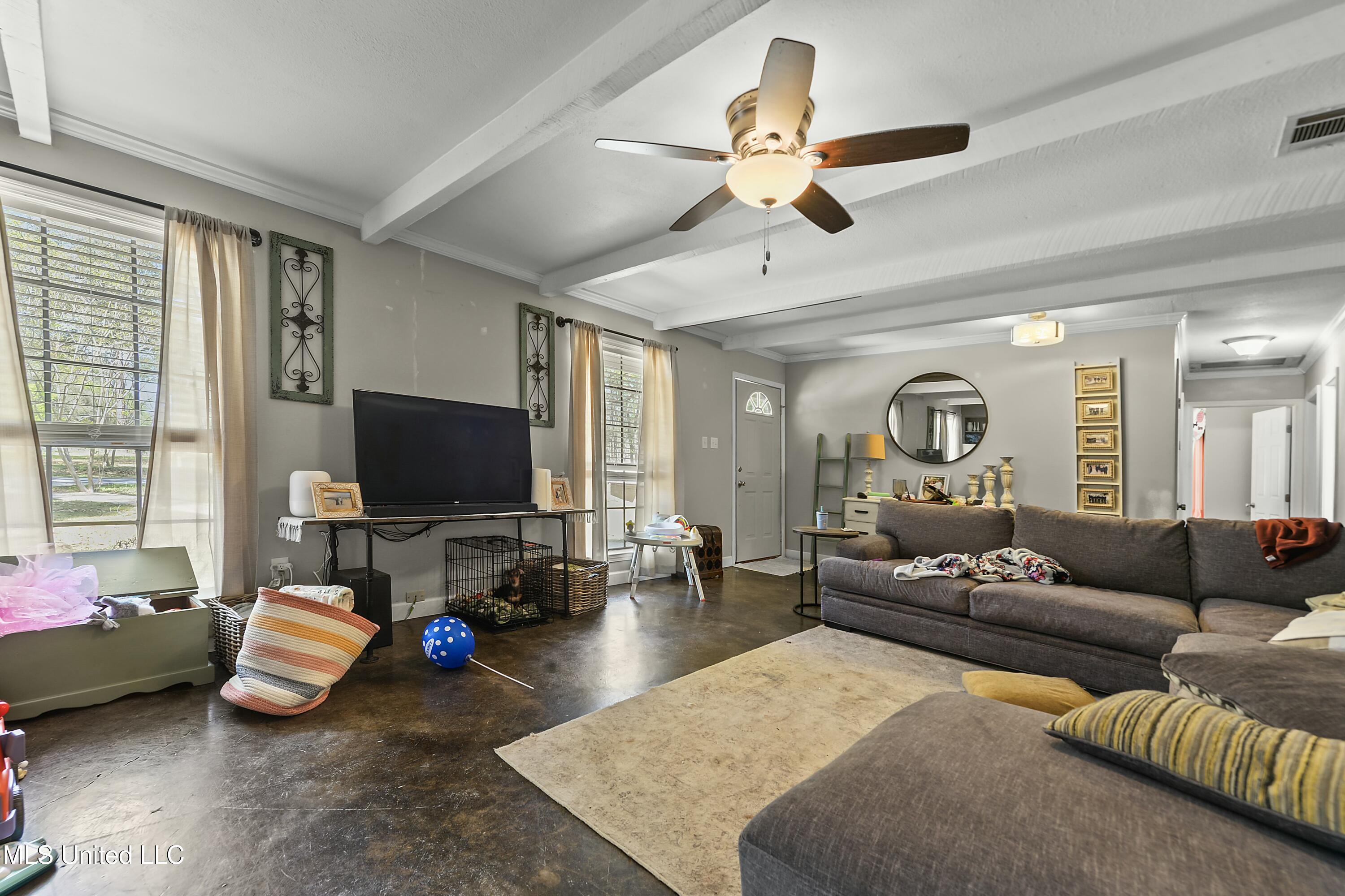 6004 J D Mckee Road, Moss Point, Mississippi image 3