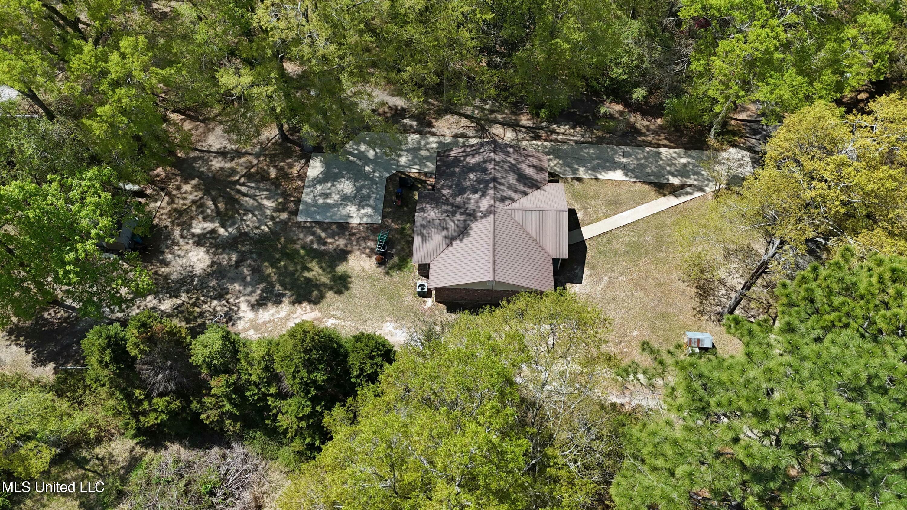 6004 J D Mckee Road, Moss Point, Mississippi image 23
