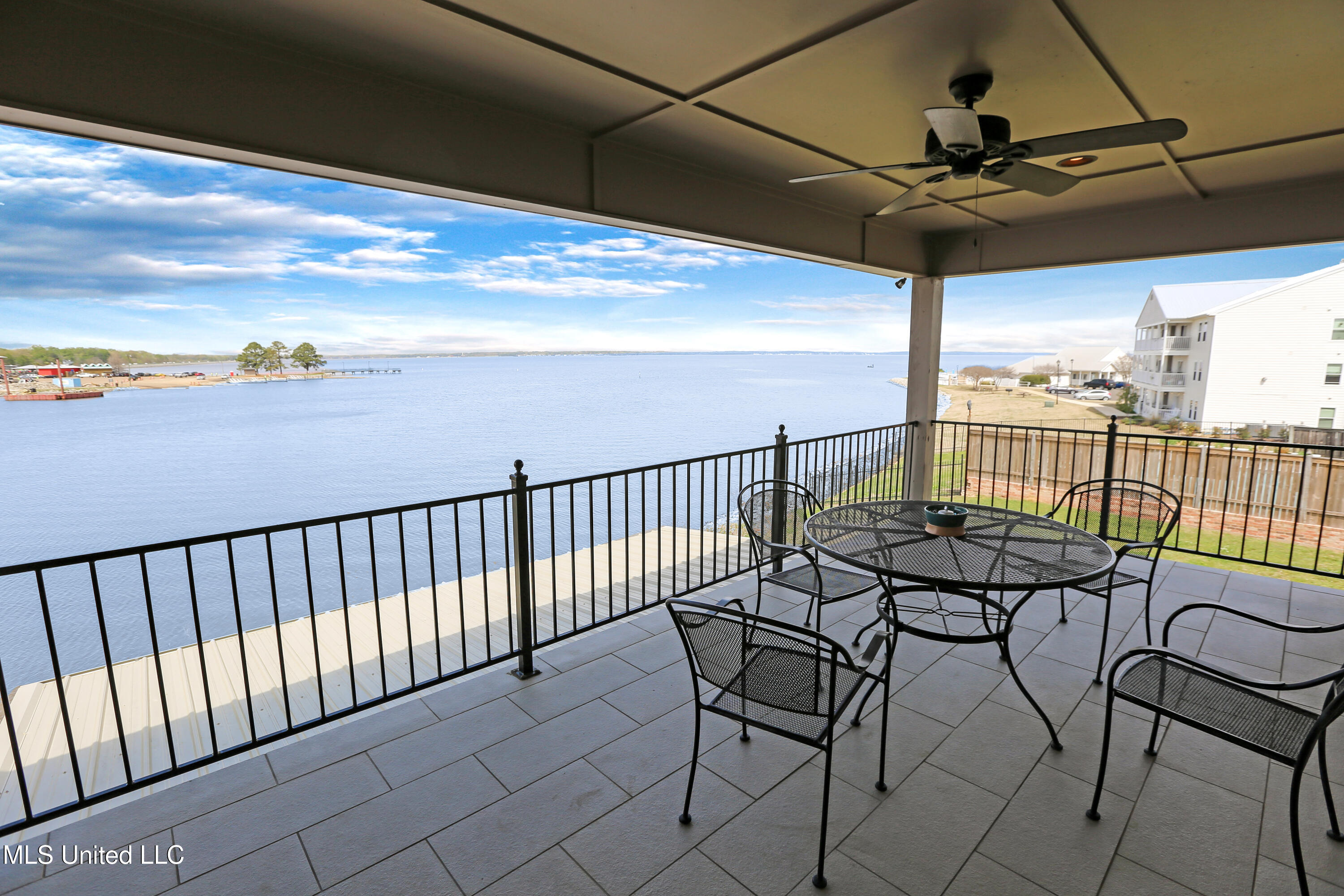 15 E Bay, Brandon, Mississippi image 3