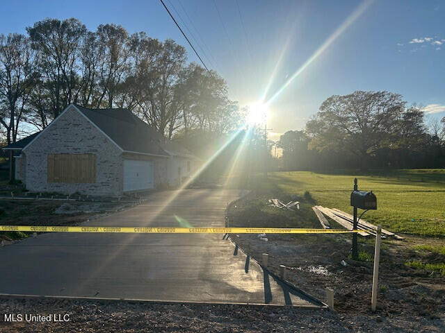 32 Village Circle, Benton, Mississippi image 2