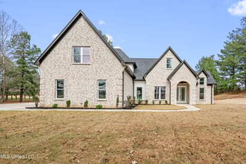 Homes For Sale - 4304 Edwin Road<br/> Horn Lake, MS 38637