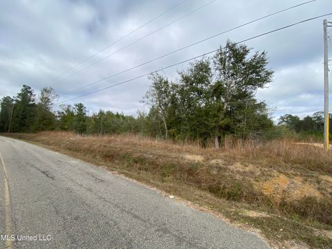 Vacant Land For Sale - 3600 Road 528<br/> Kiln, MS 39556