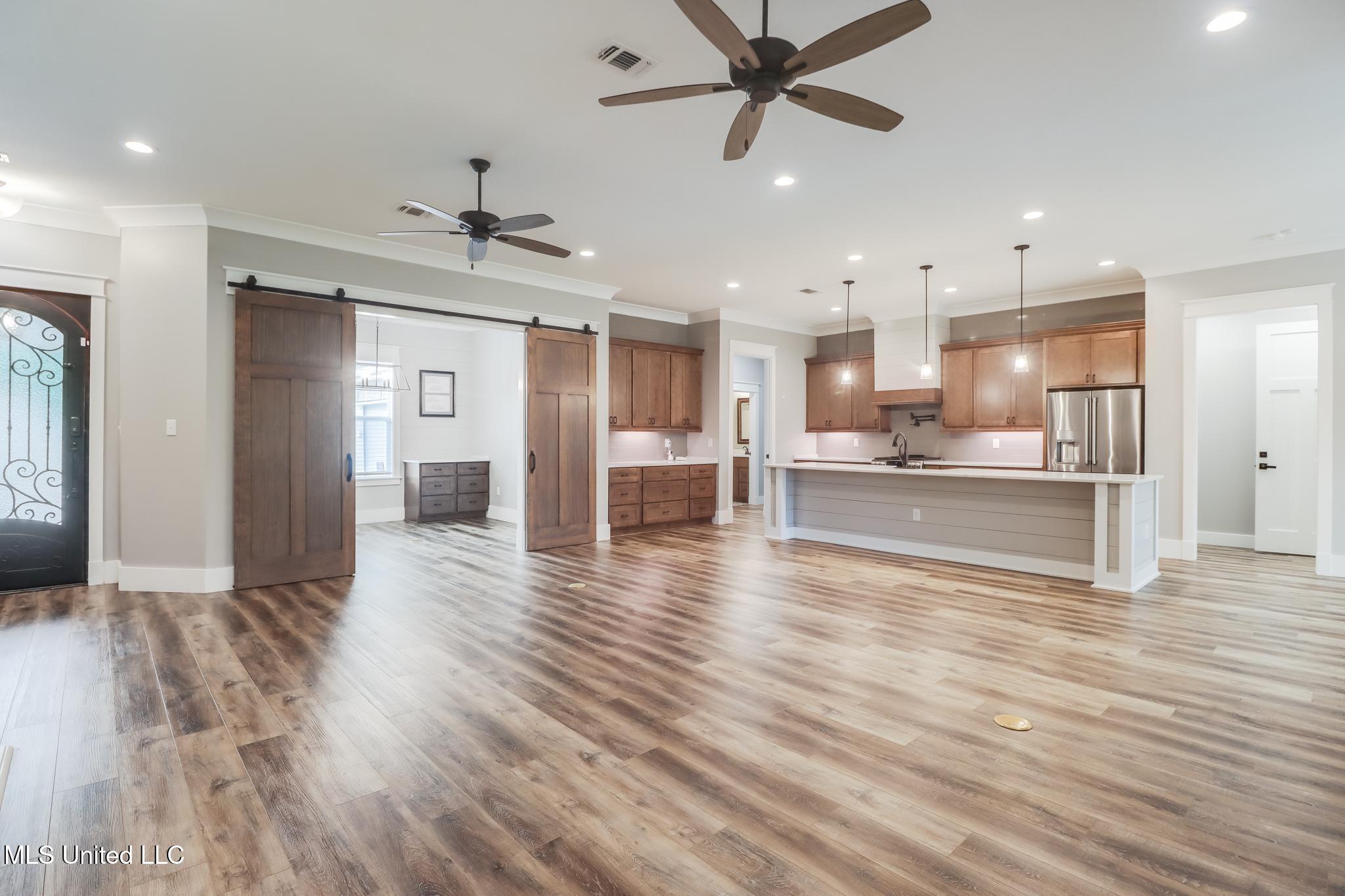 11956 Ol Oak Drive, Gulfport, Mississippi image 10