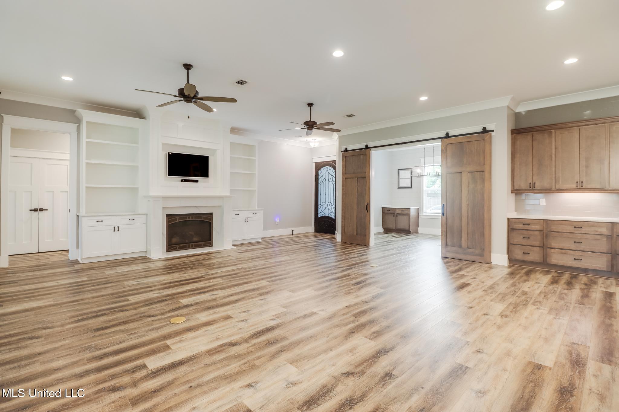 11956 Ol Oak Drive, Gulfport, Mississippi image 6