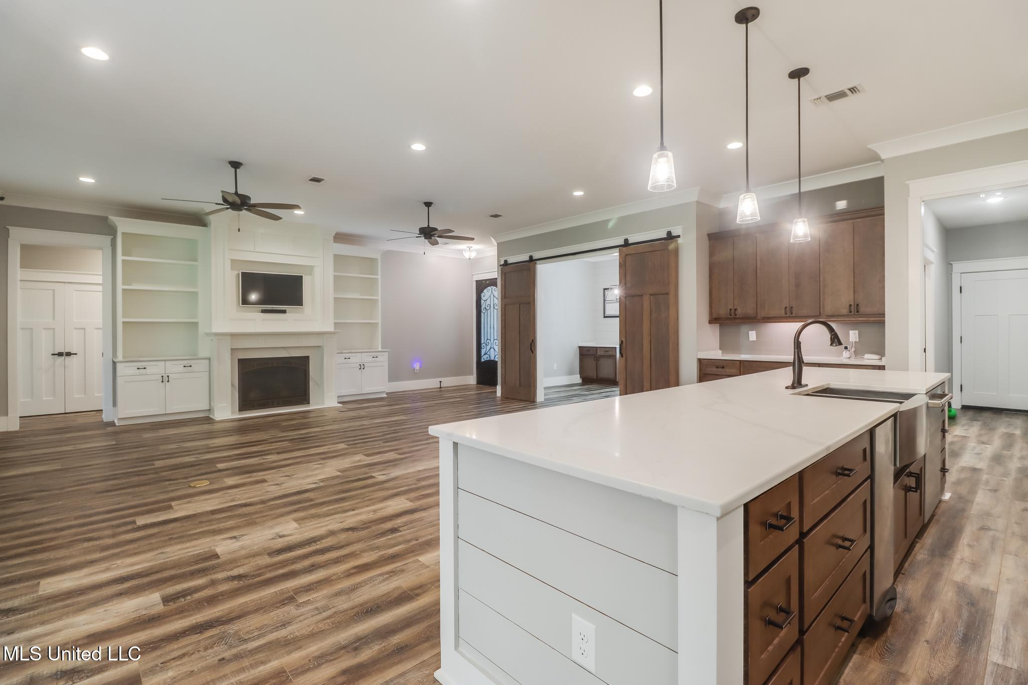 11956 Ol Oak Drive, Gulfport, Mississippi image 7