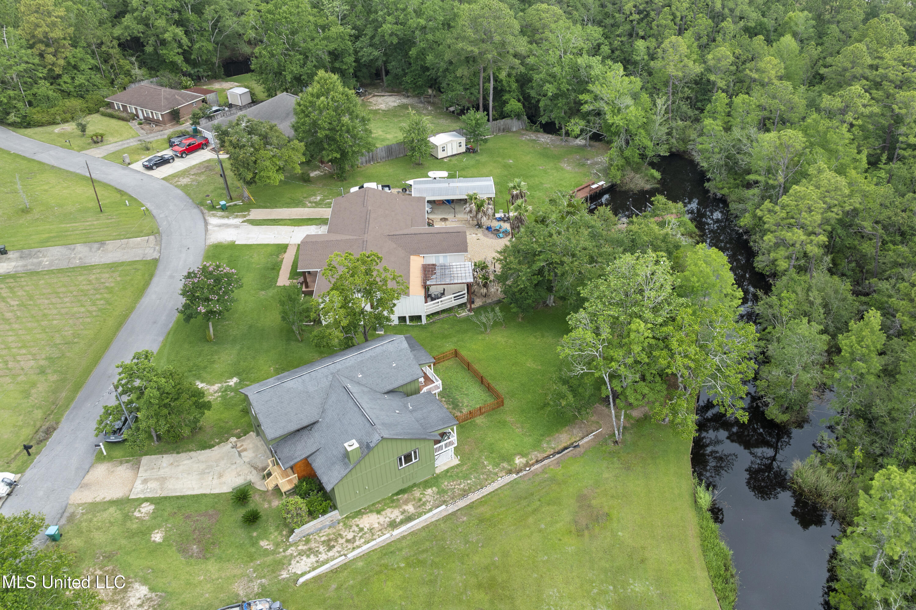 4620 Holly Heath Drive, Gautier, Mississippi image 41