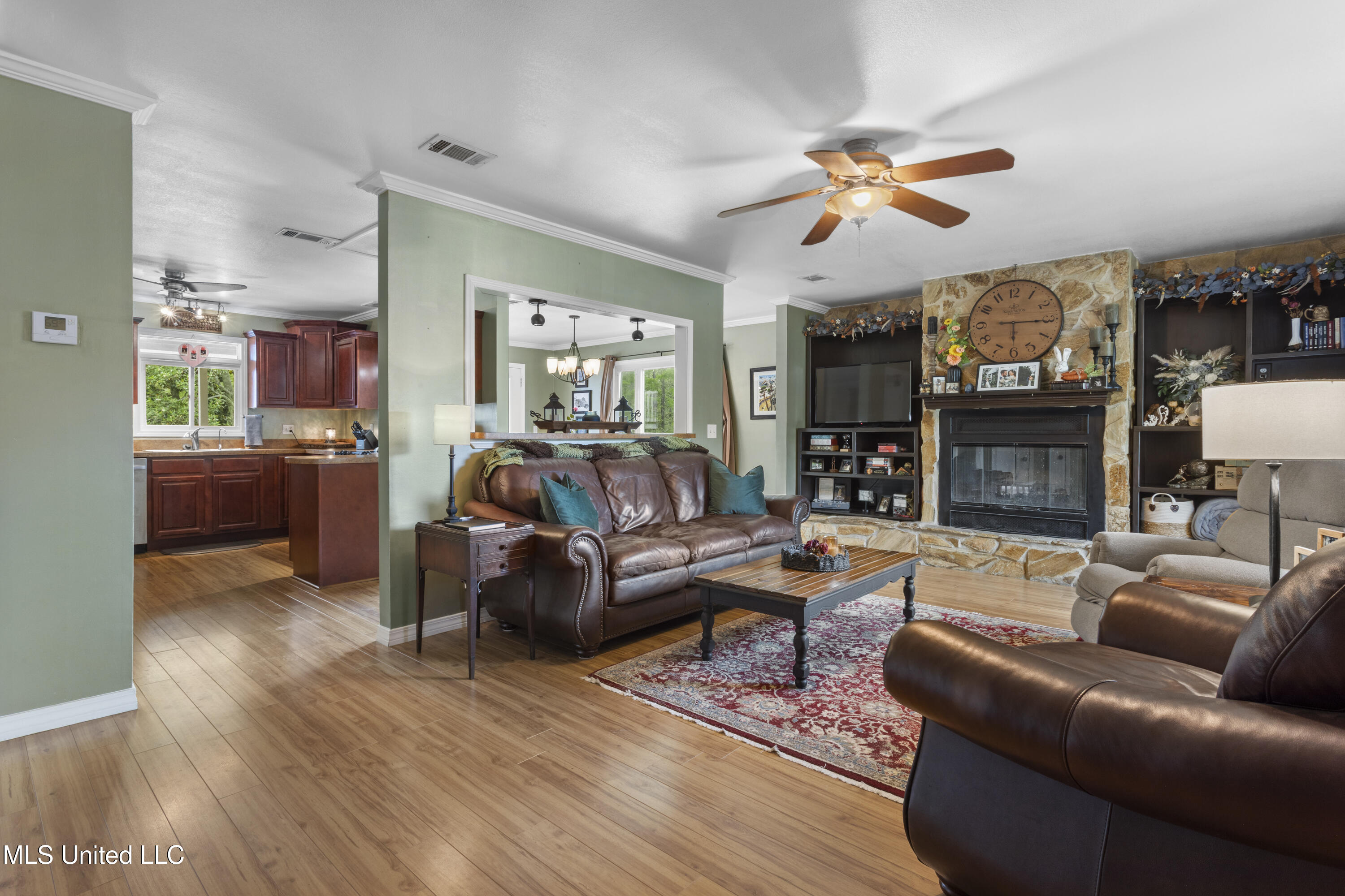 4620 Holly Heath Drive, Gautier, Mississippi image 9