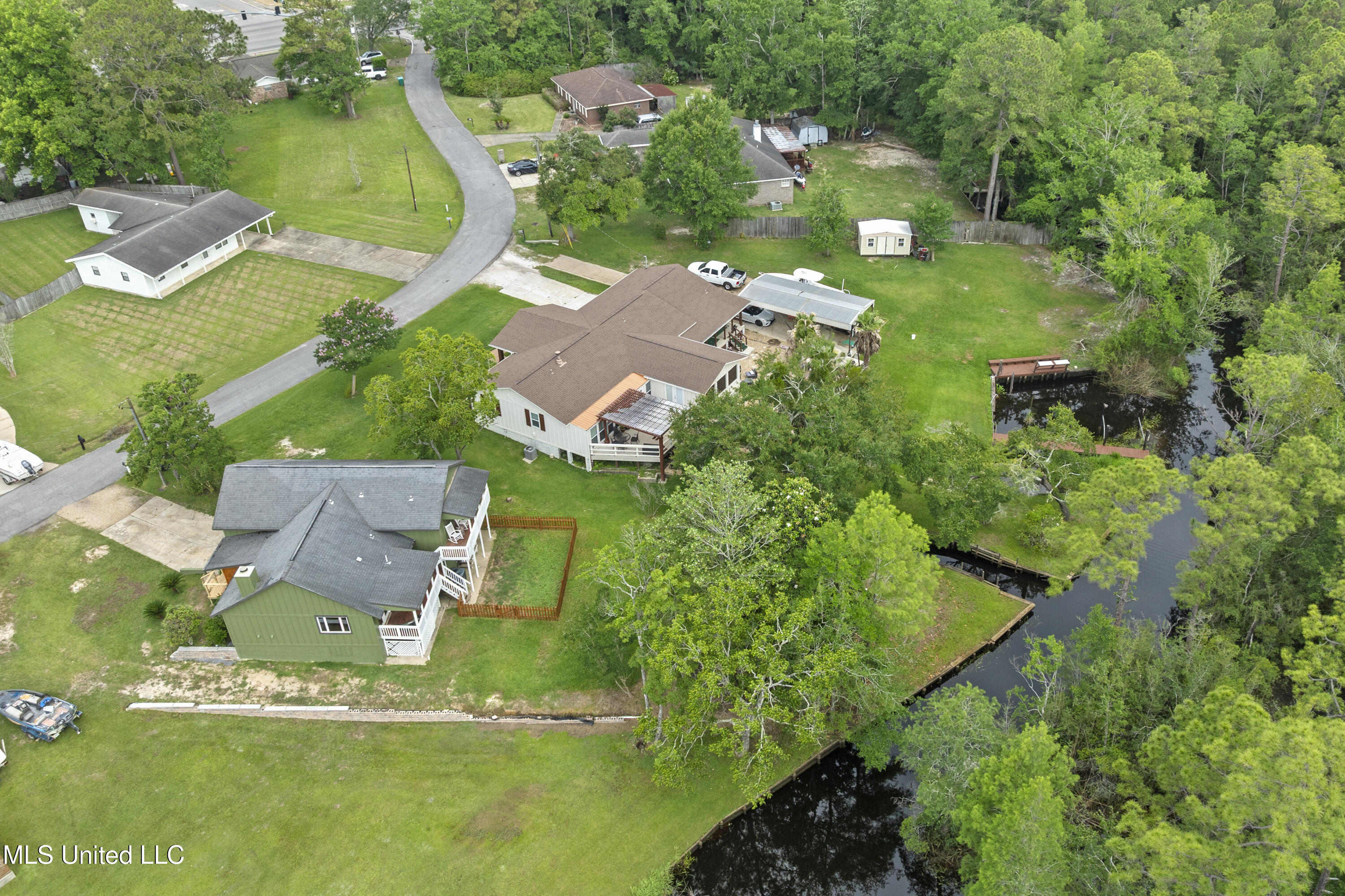 4620 Holly Heath Drive, Gautier, Mississippi image 40