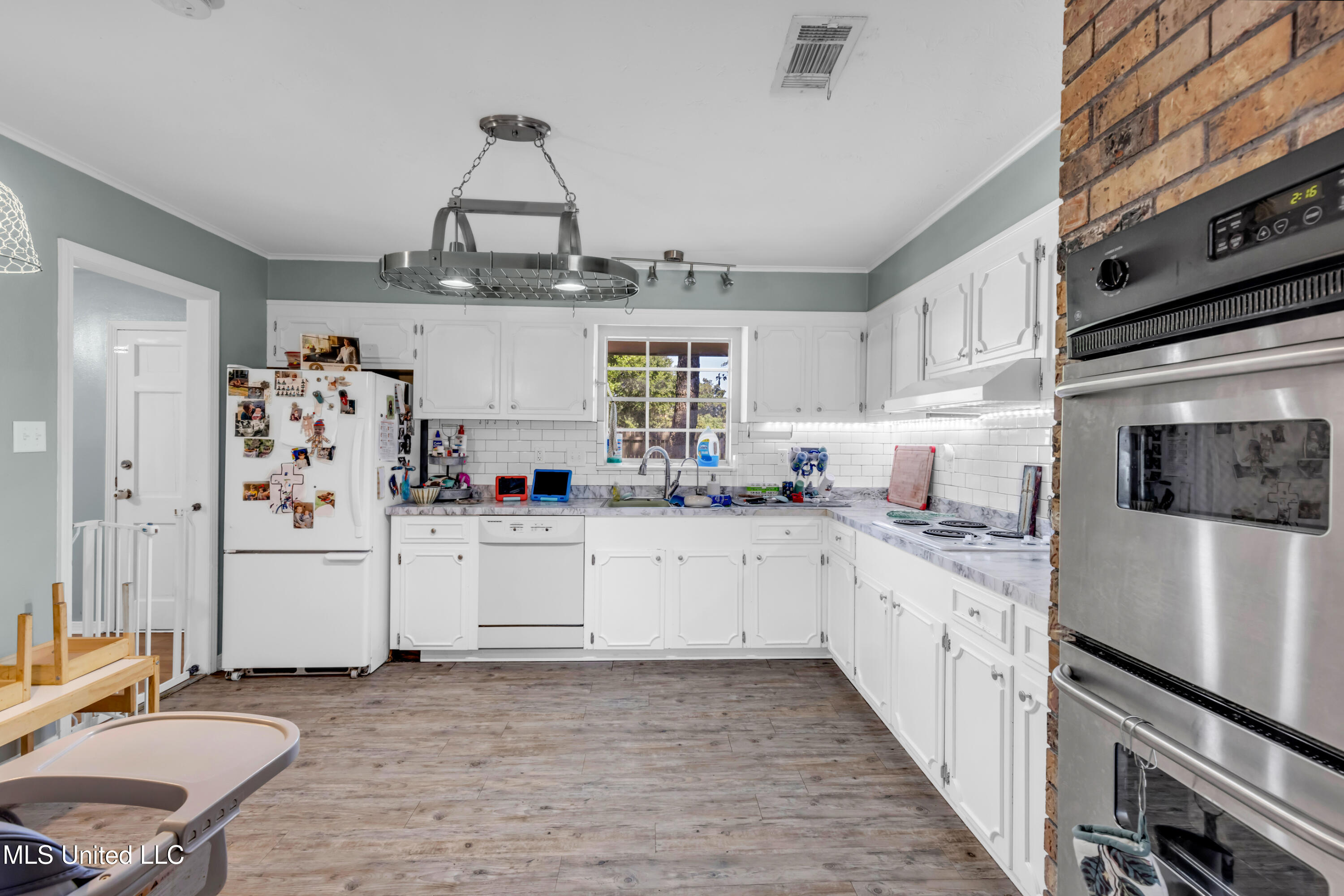 617 S Forest Avenue, Long Beach, Mississippi image 10