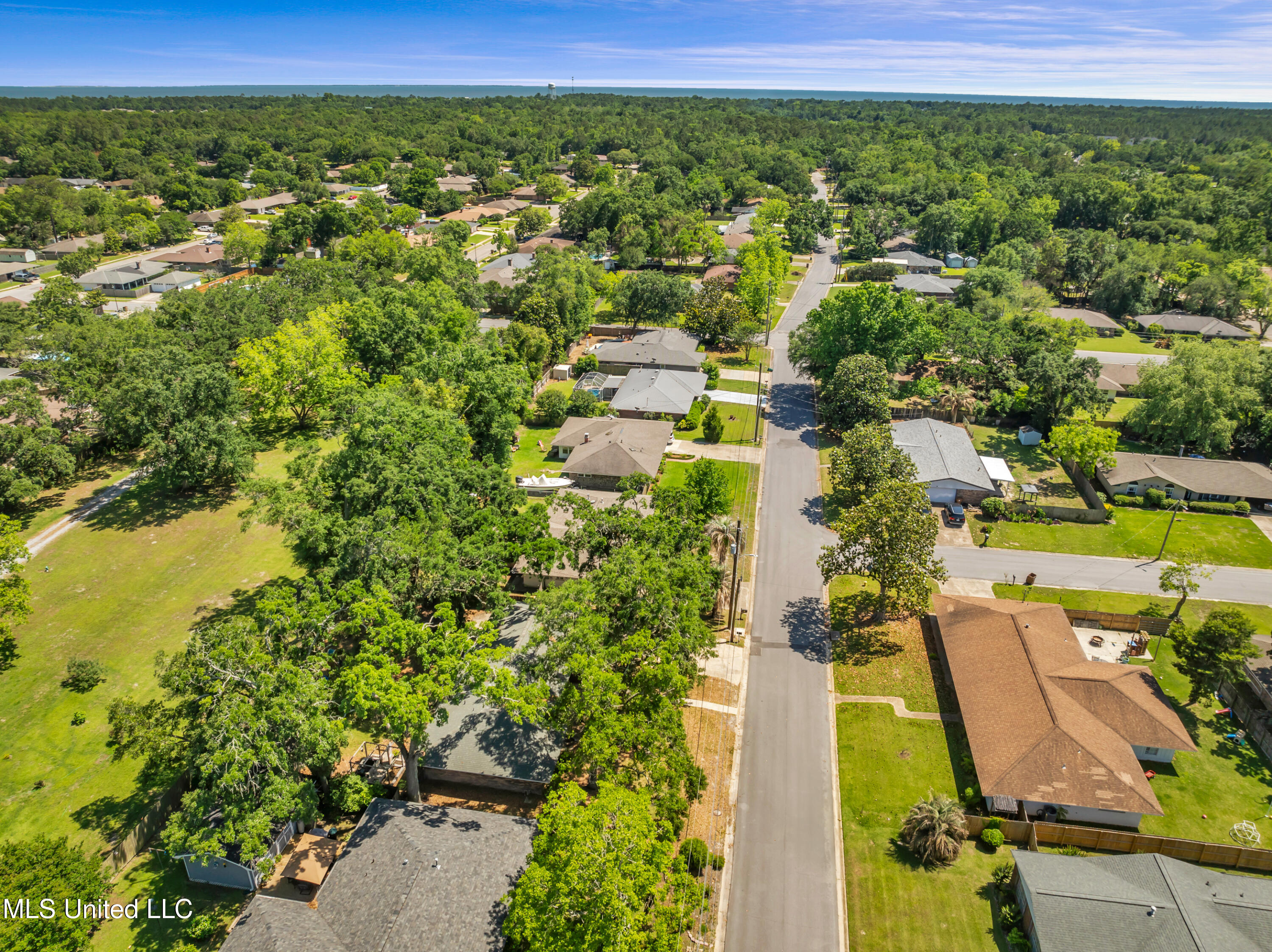 617 S Forest Avenue, Long Beach, Mississippi image 28
