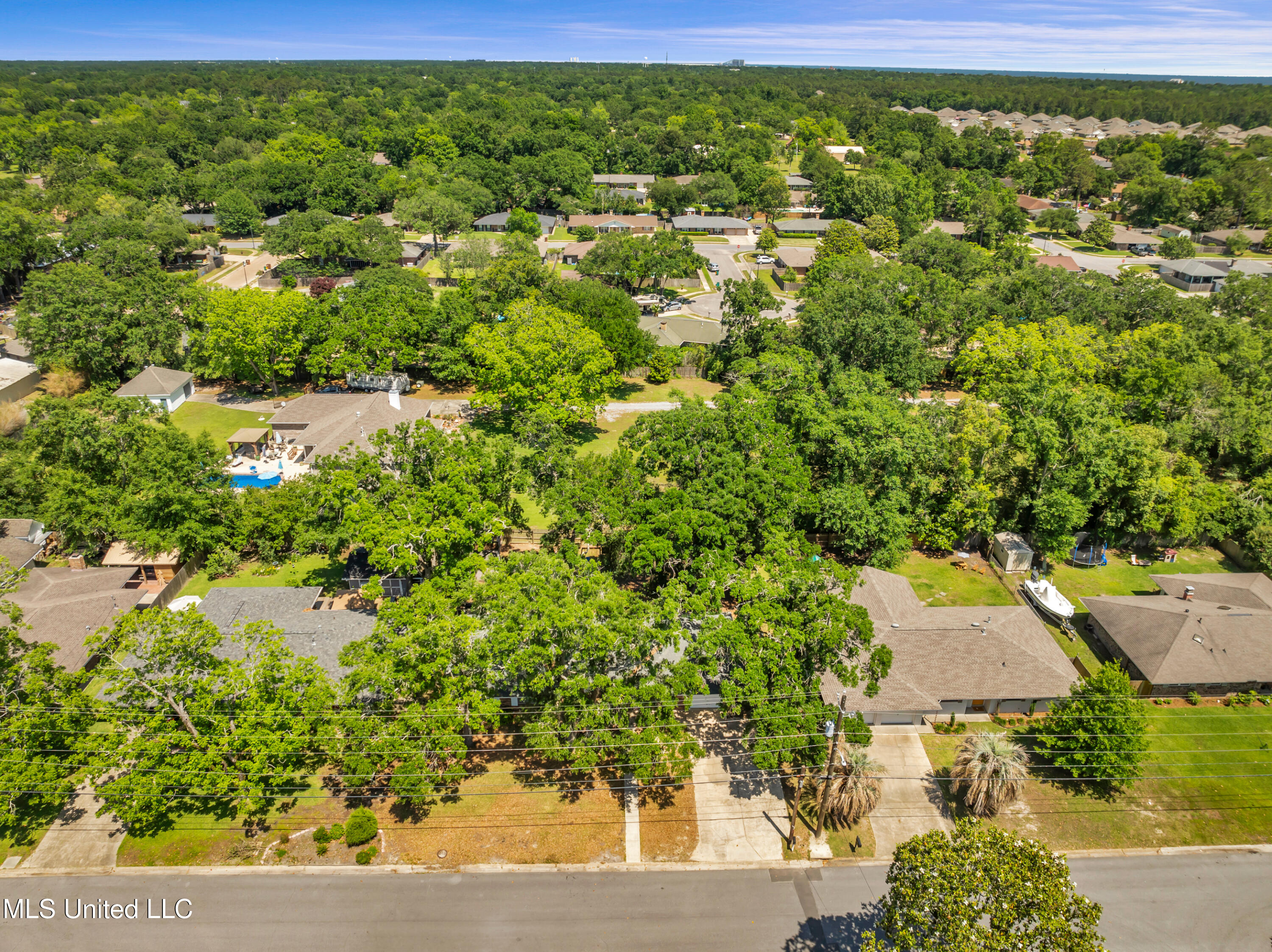 617 S Forest Avenue, Long Beach, Mississippi image 25