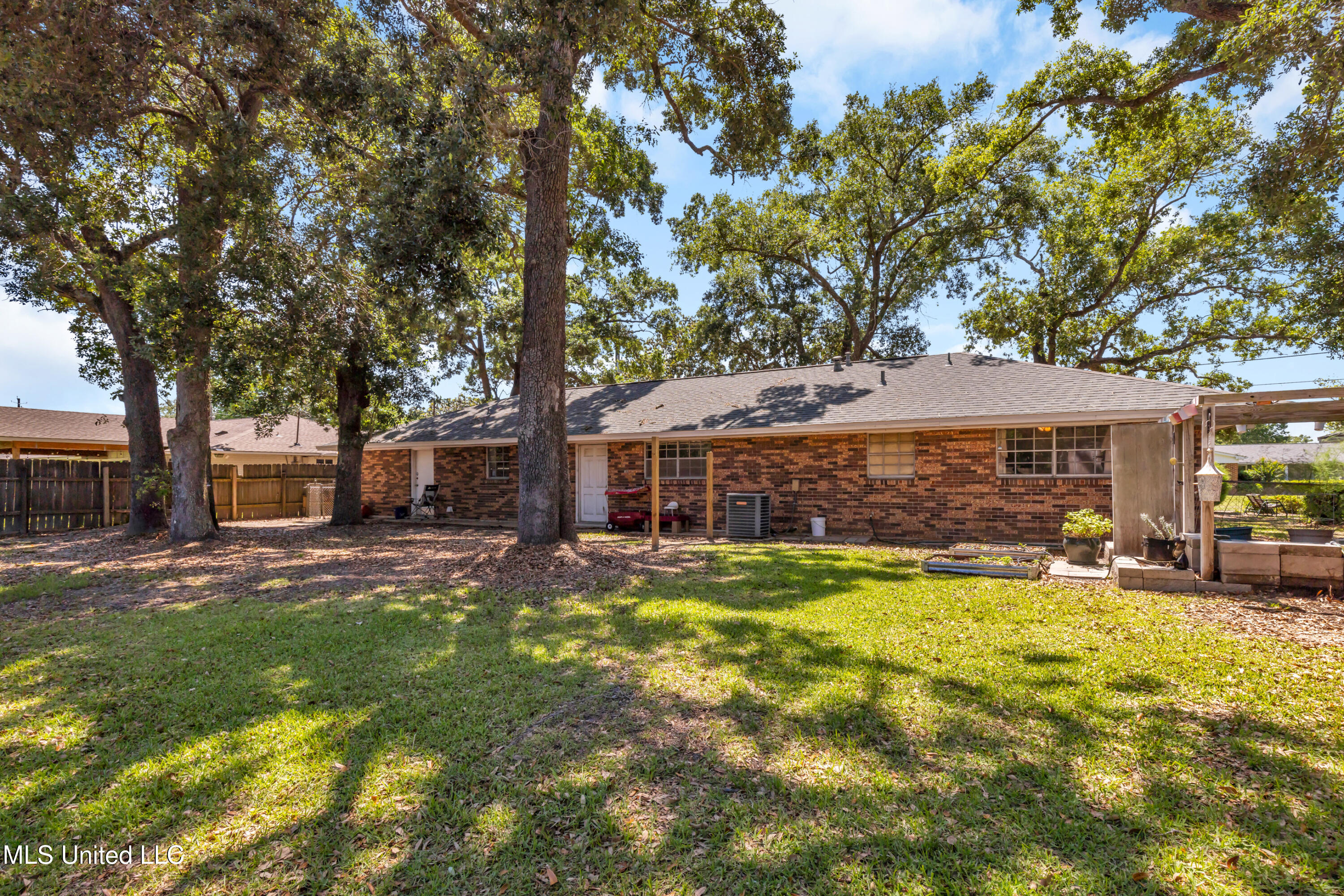 617 S Forest Avenue, Long Beach, Mississippi image 21