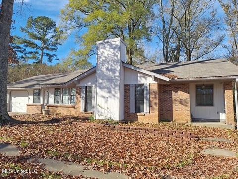 Homes For Sale - 149 Oak Park Drive<br/> Forest, MS 39074