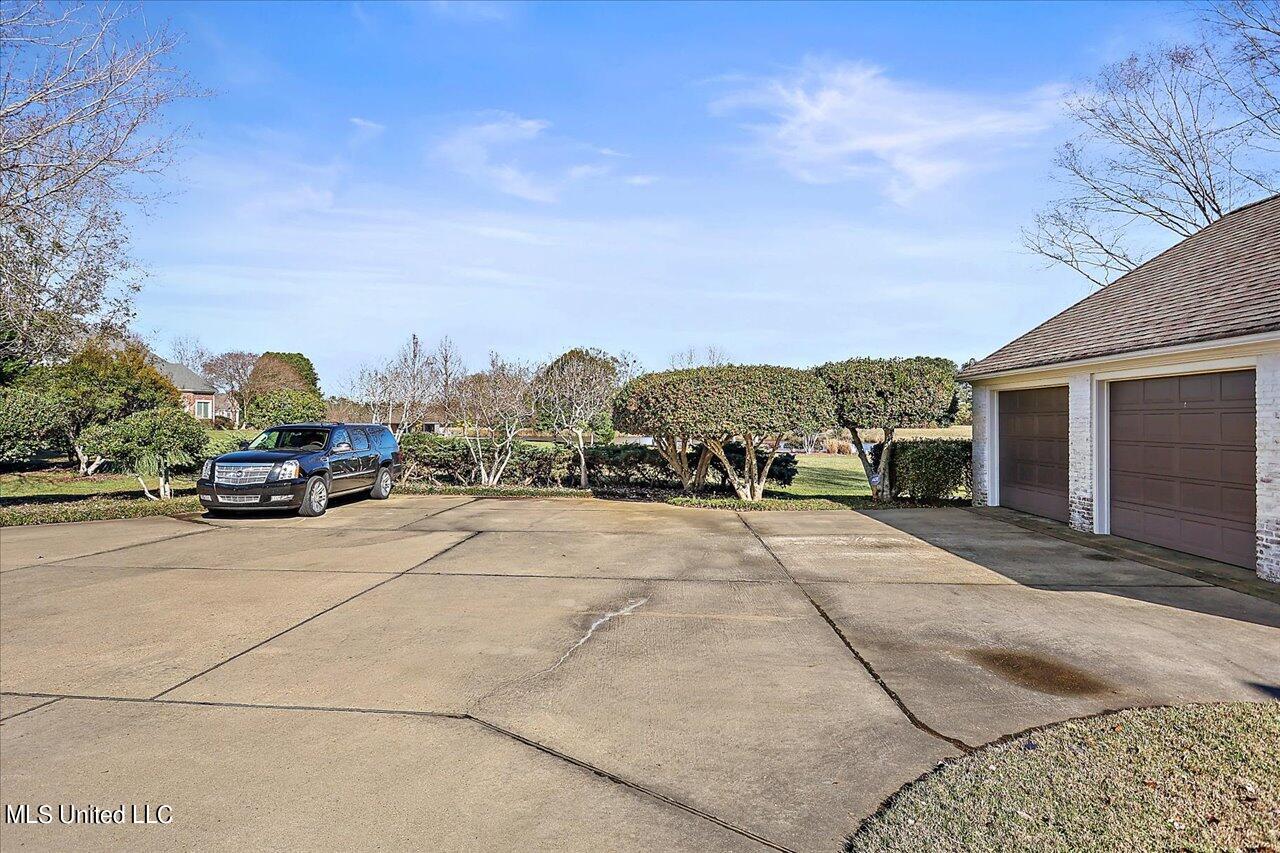 106 Cove Lane, Madison, Mississippi image 12