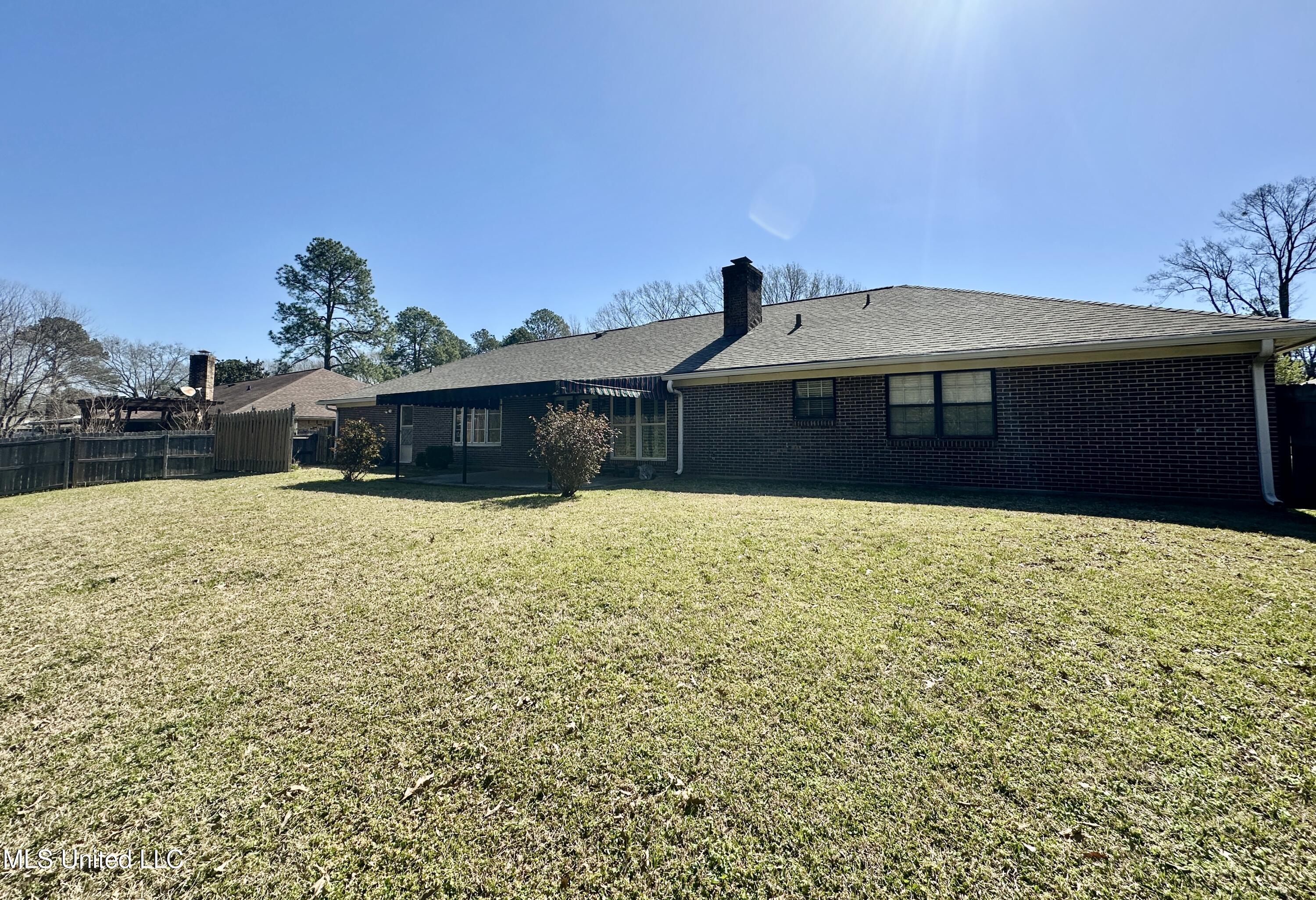 1215 Cliffdale Drive, Clinton, Mississippi image 32