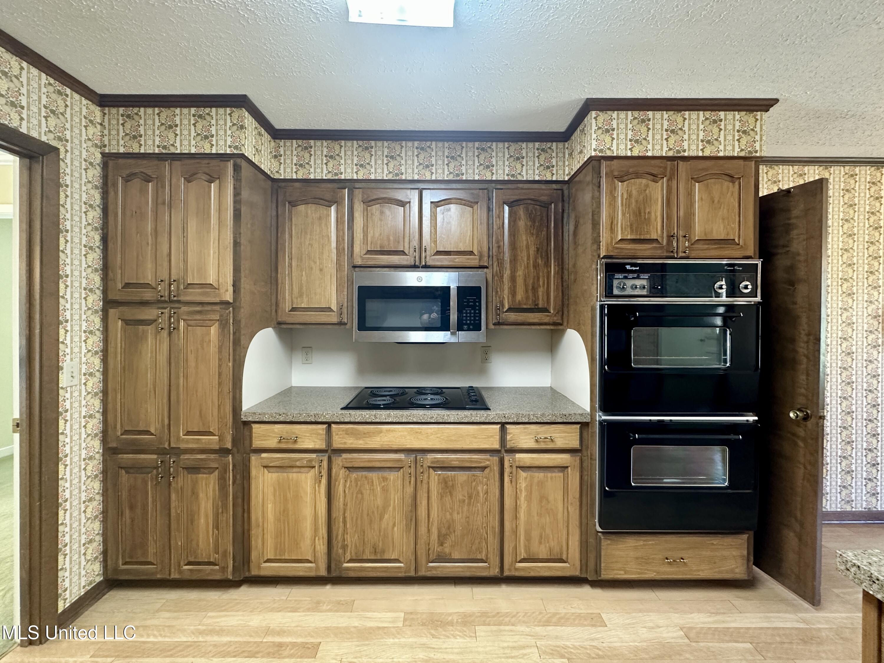 1215 Cliffdale Drive, Clinton, Mississippi image 17