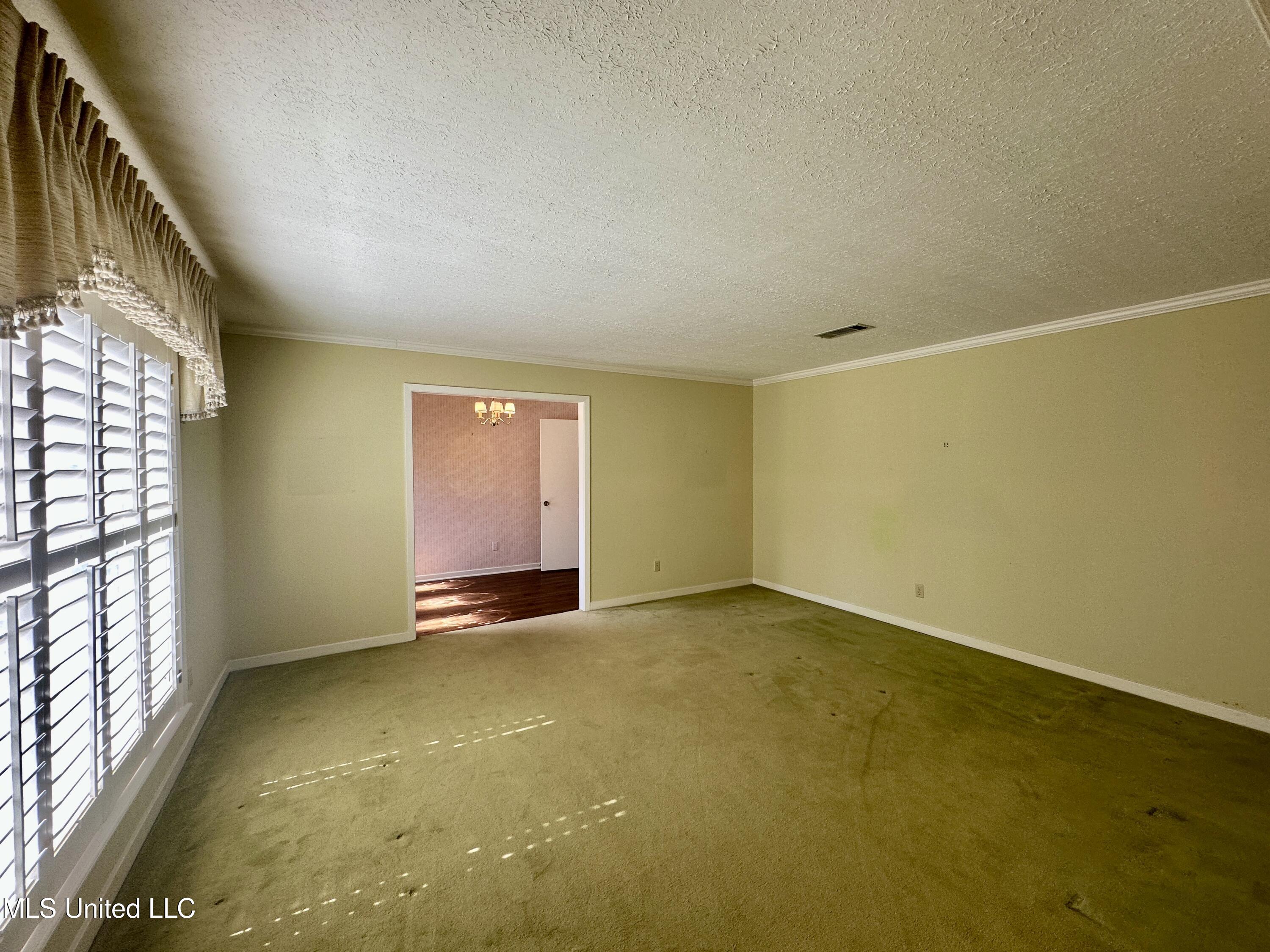 1215 Cliffdale Drive, Clinton, Mississippi image 14