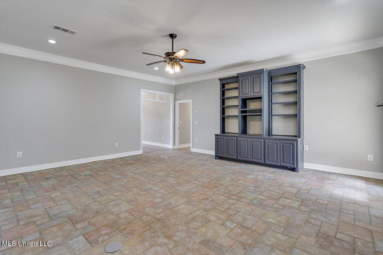 120 Timber Green Lane, Canton, Mississippi image 10