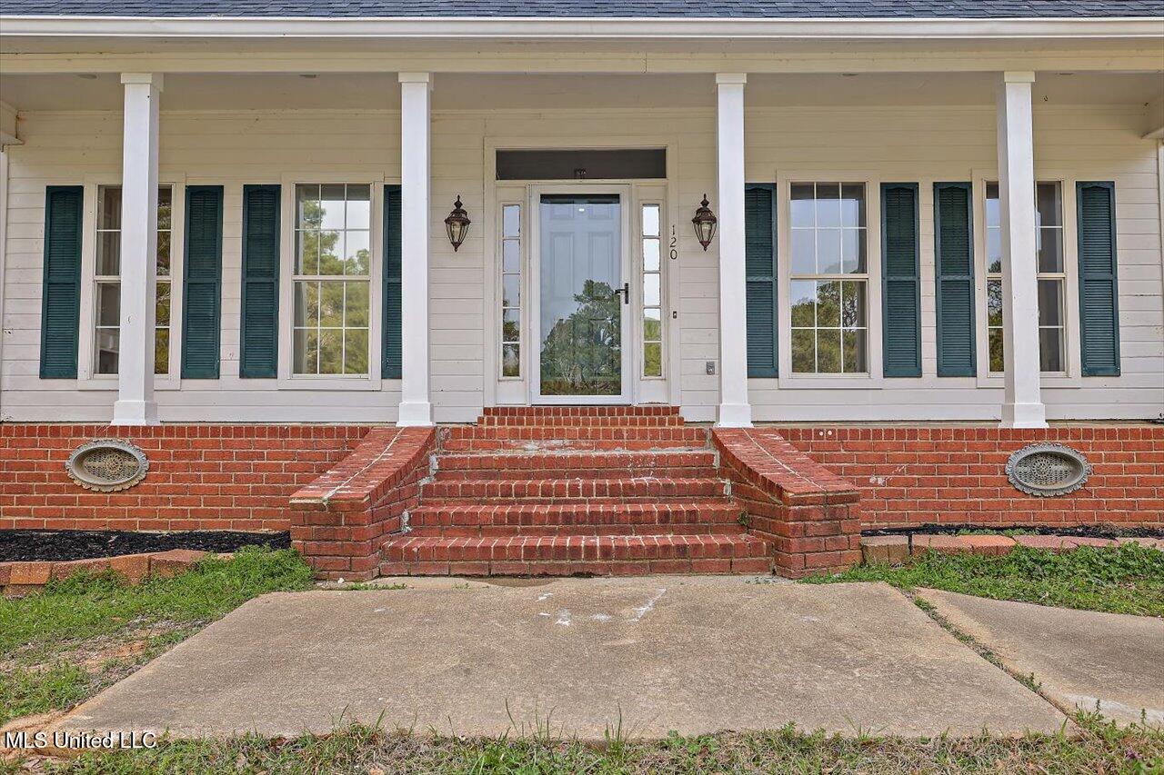 120 Timber Green Lane, Canton, Mississippi image 6