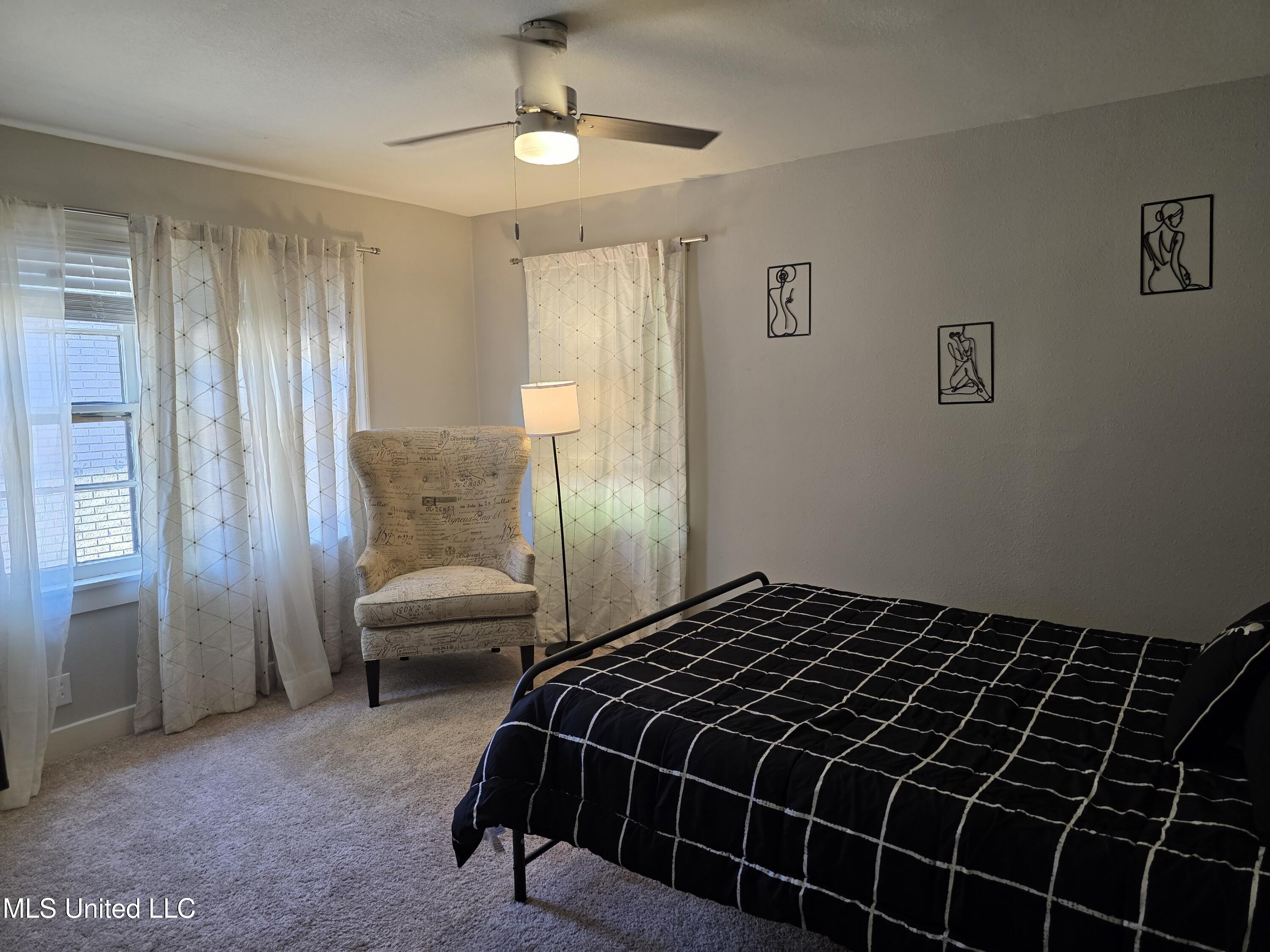 418 S 12th Avenue, Hattiesburg, Mississippi image 13
