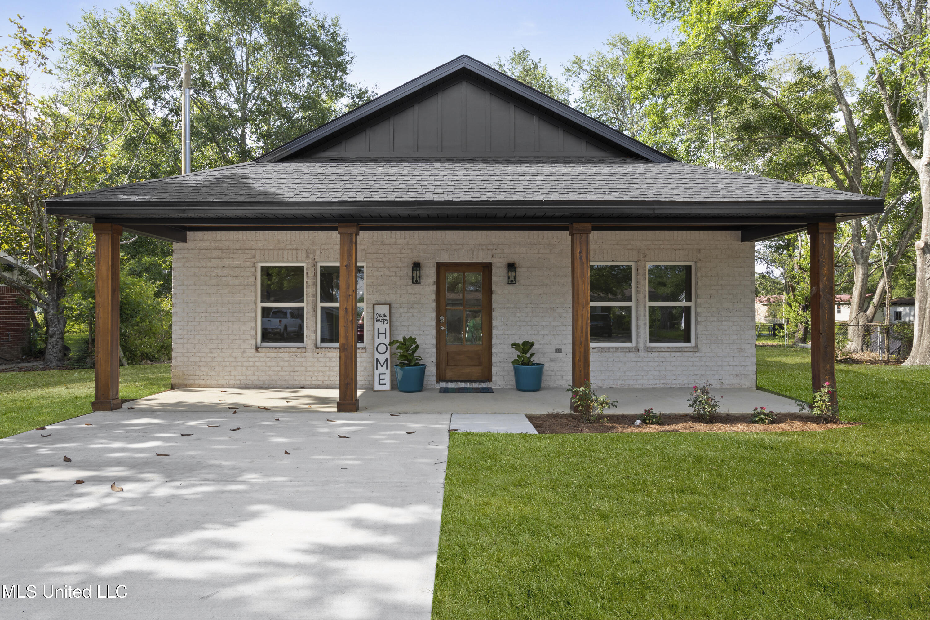 3203 Detroit Avenue, Pascagoula, Mississippi image 1