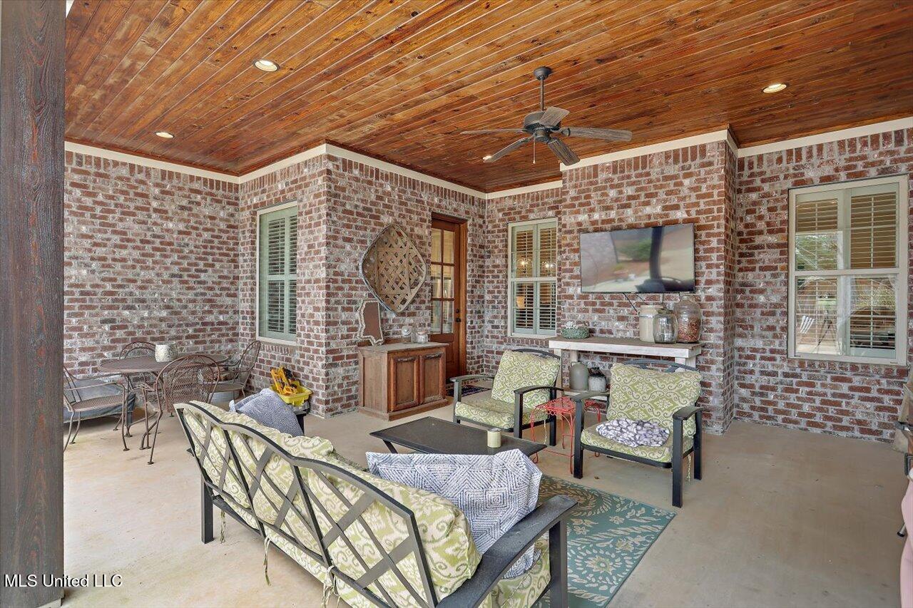 110 Winterbury Drive, Madison, Mississippi image 35