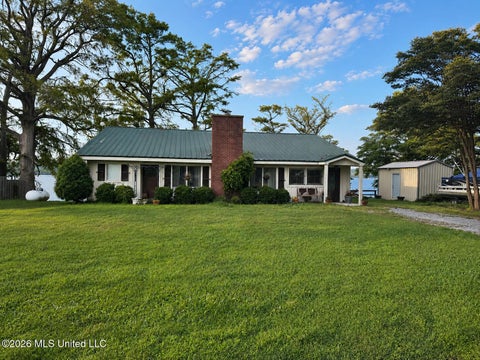 Homes For Sale - 2740 Moon Lake Road<br/> Coahoma County, Coahoma, MS 38617