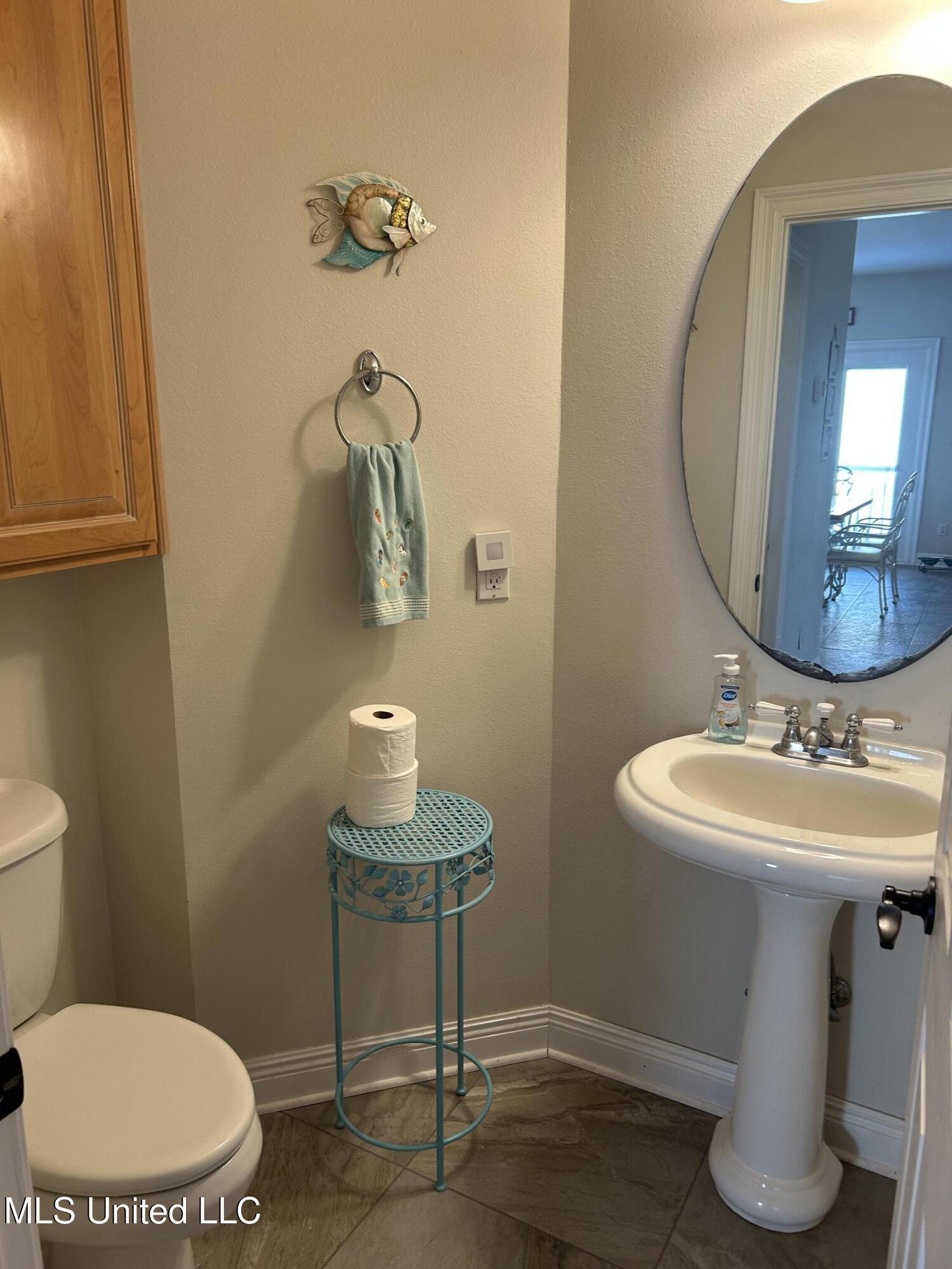 7613 Belle Fontaine Drive, Ocean Springs, Mississippi image 29