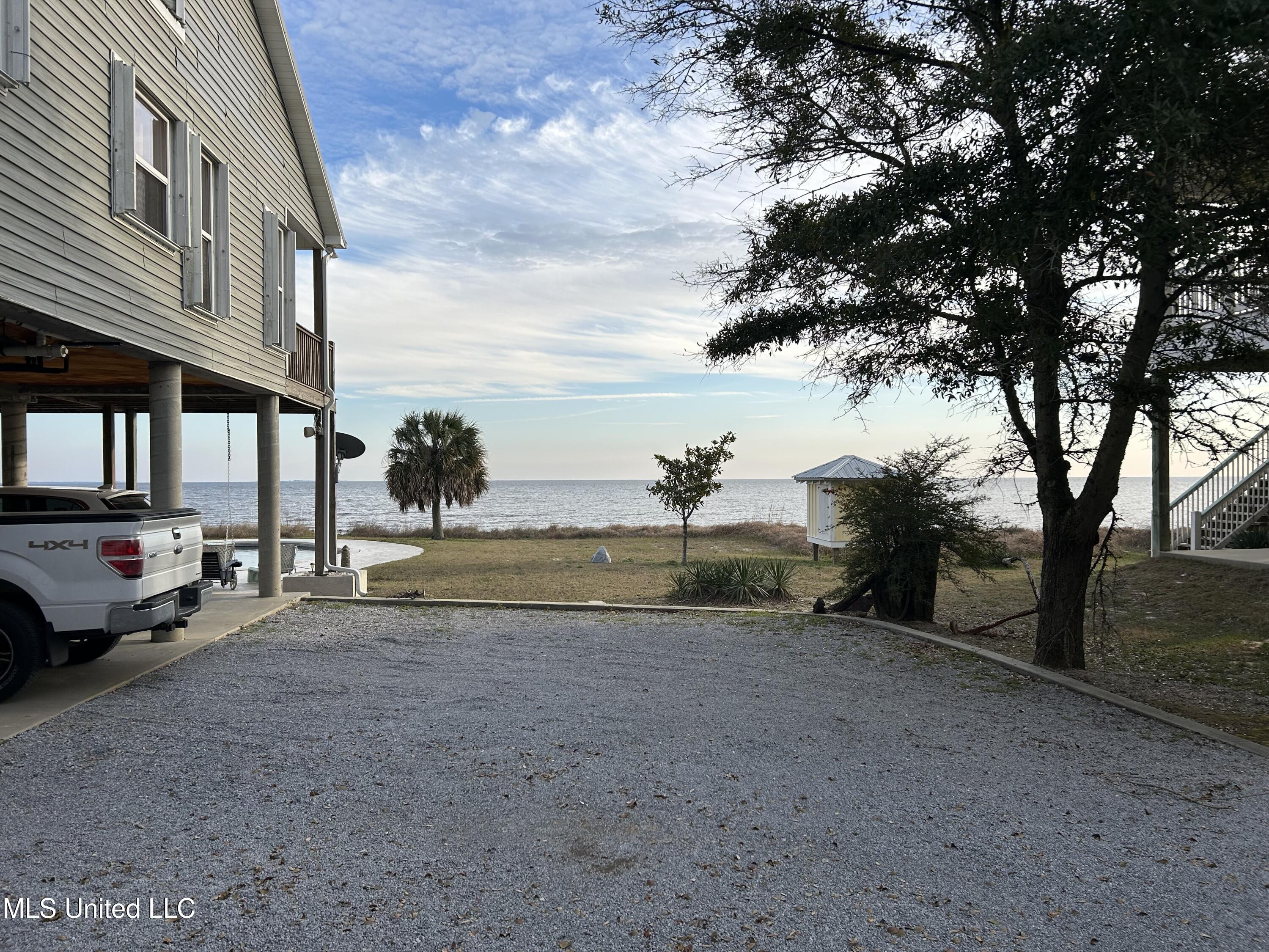 7613 Belle Fontaine Drive, Ocean Springs, Mississippi image 11
