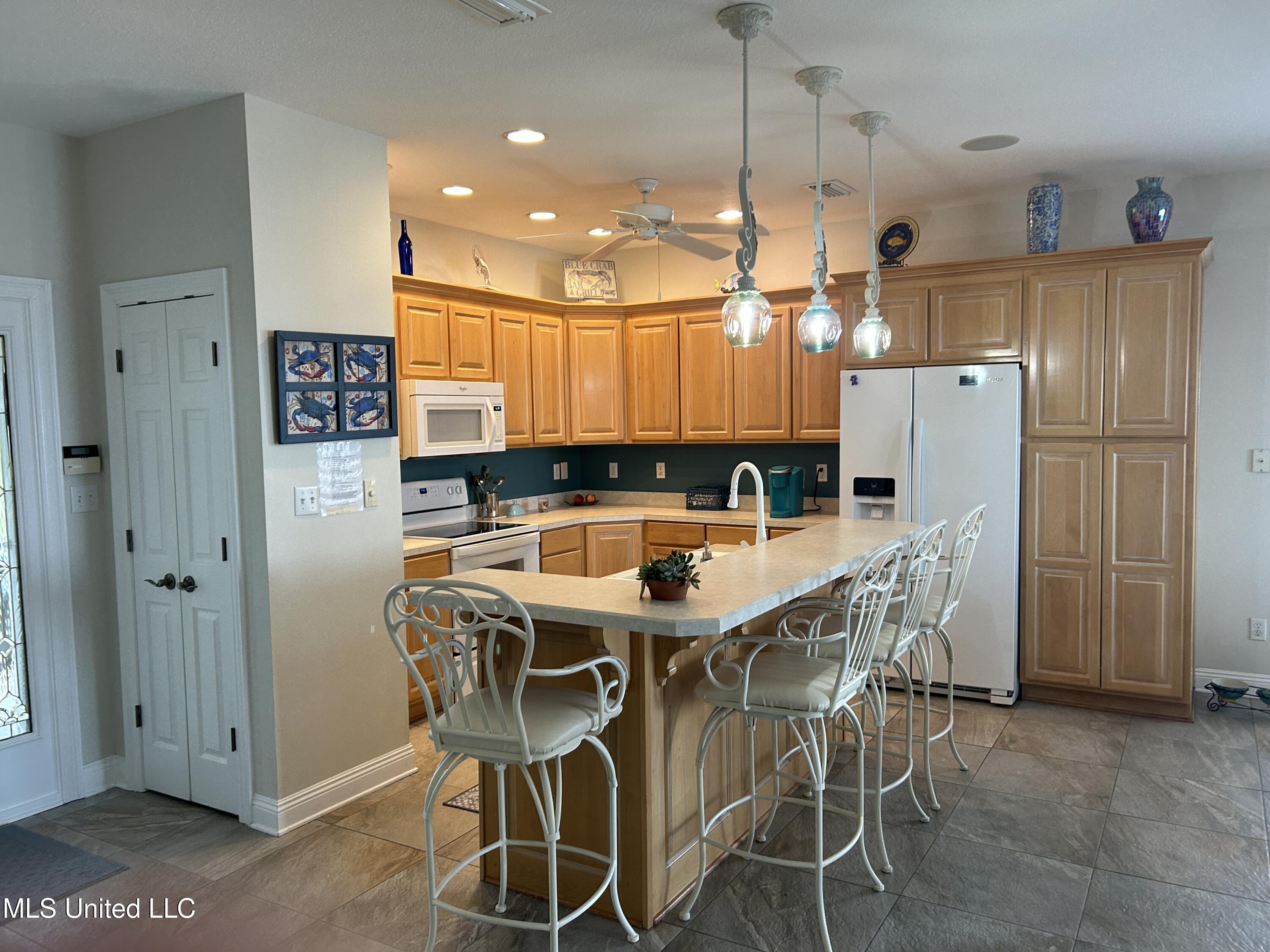 7613 Belle Fontaine Drive, Ocean Springs, Mississippi image 17