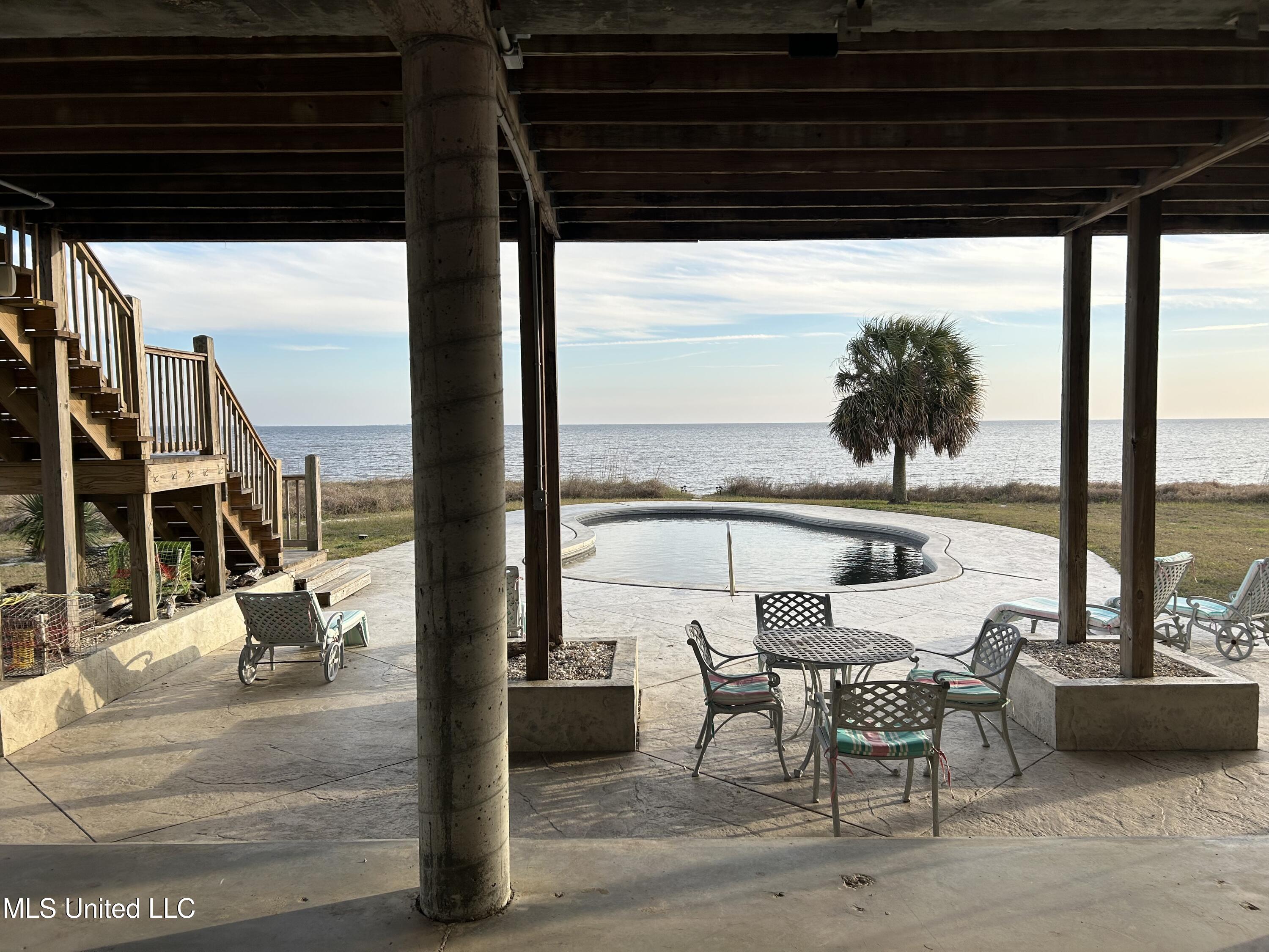 7613 Belle Fontaine Drive, Ocean Springs, Mississippi image 8