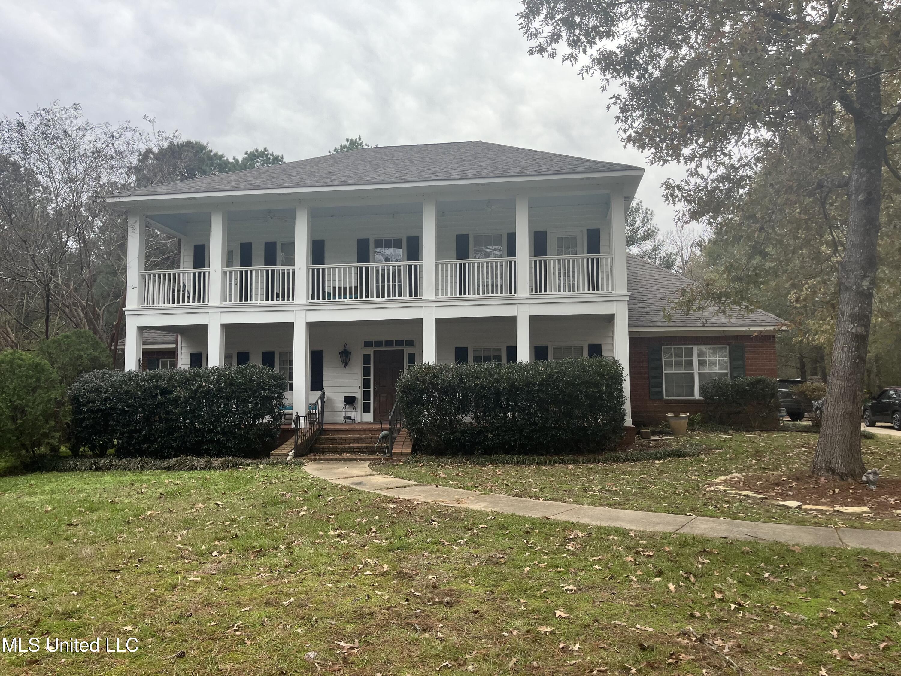 209 12 Oaks, Canton, Mississippi image 4