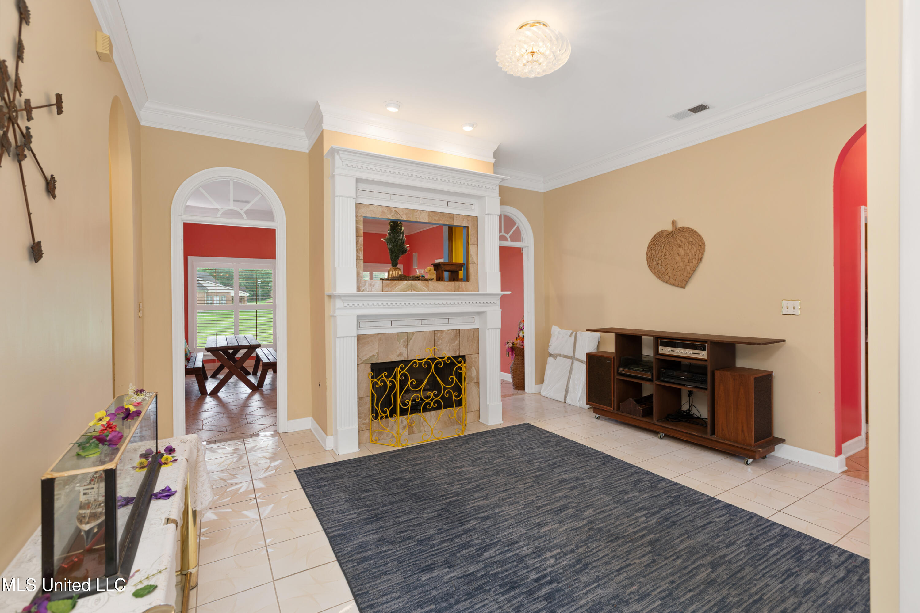4343 Sharon Drive, Horn Lake, Mississippi image 11