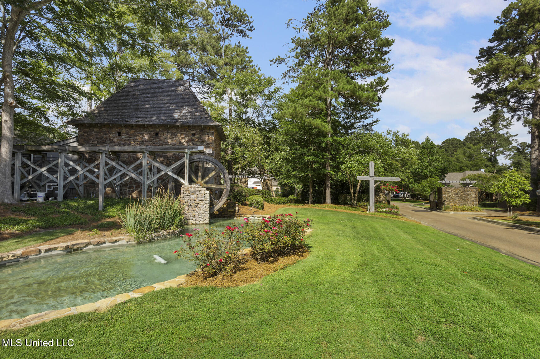 420 Ashbourn Court, Madison, Mississippi image 44