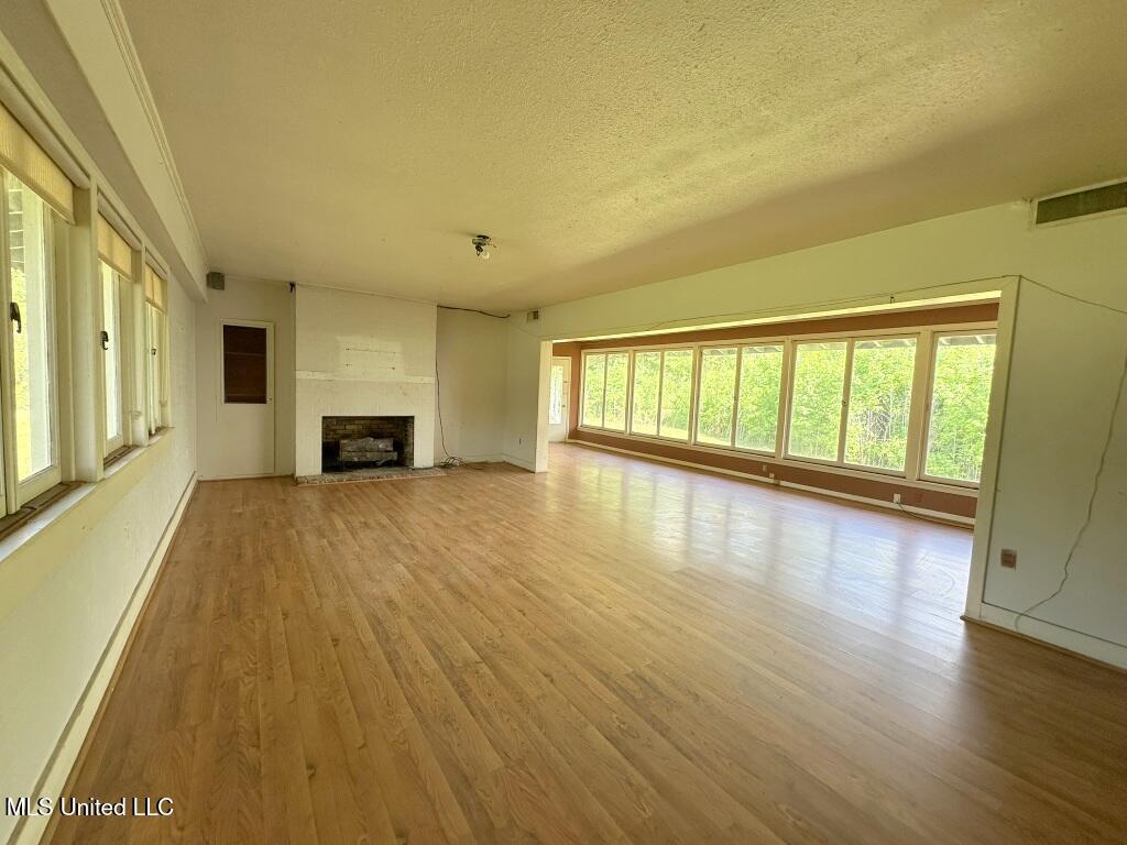 417 Boulevard Street, Lexington, Mississippi image 3