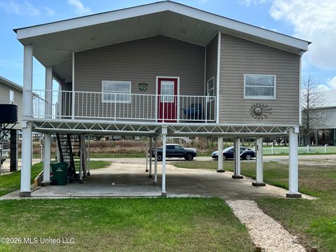 Homes For Sale - 11045 Idaho Street<br/> Hancock County, Bay Saint Louis, MS 39520