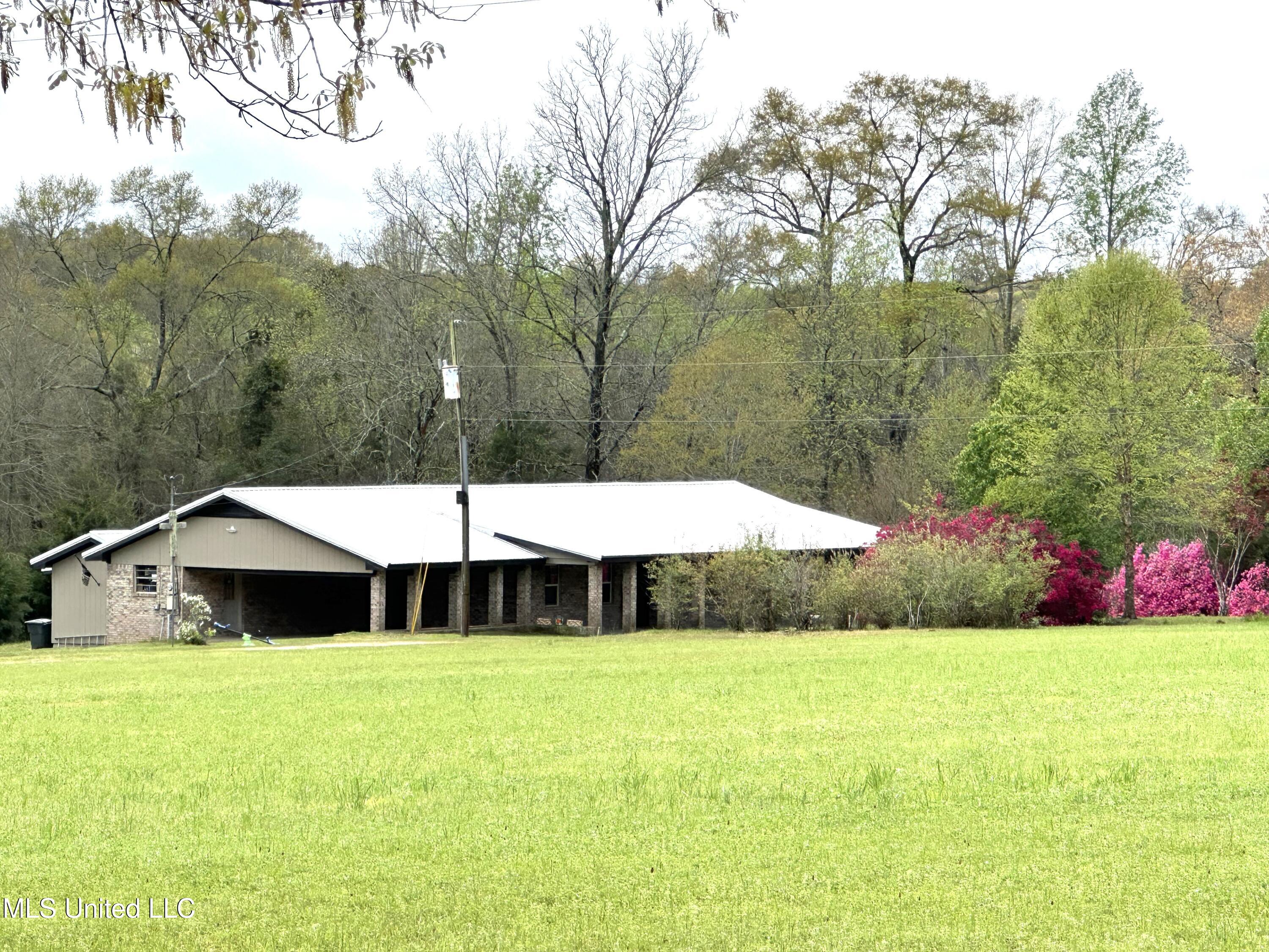 12 Kinfolk Drive, Lumberton, Mississippi image 3