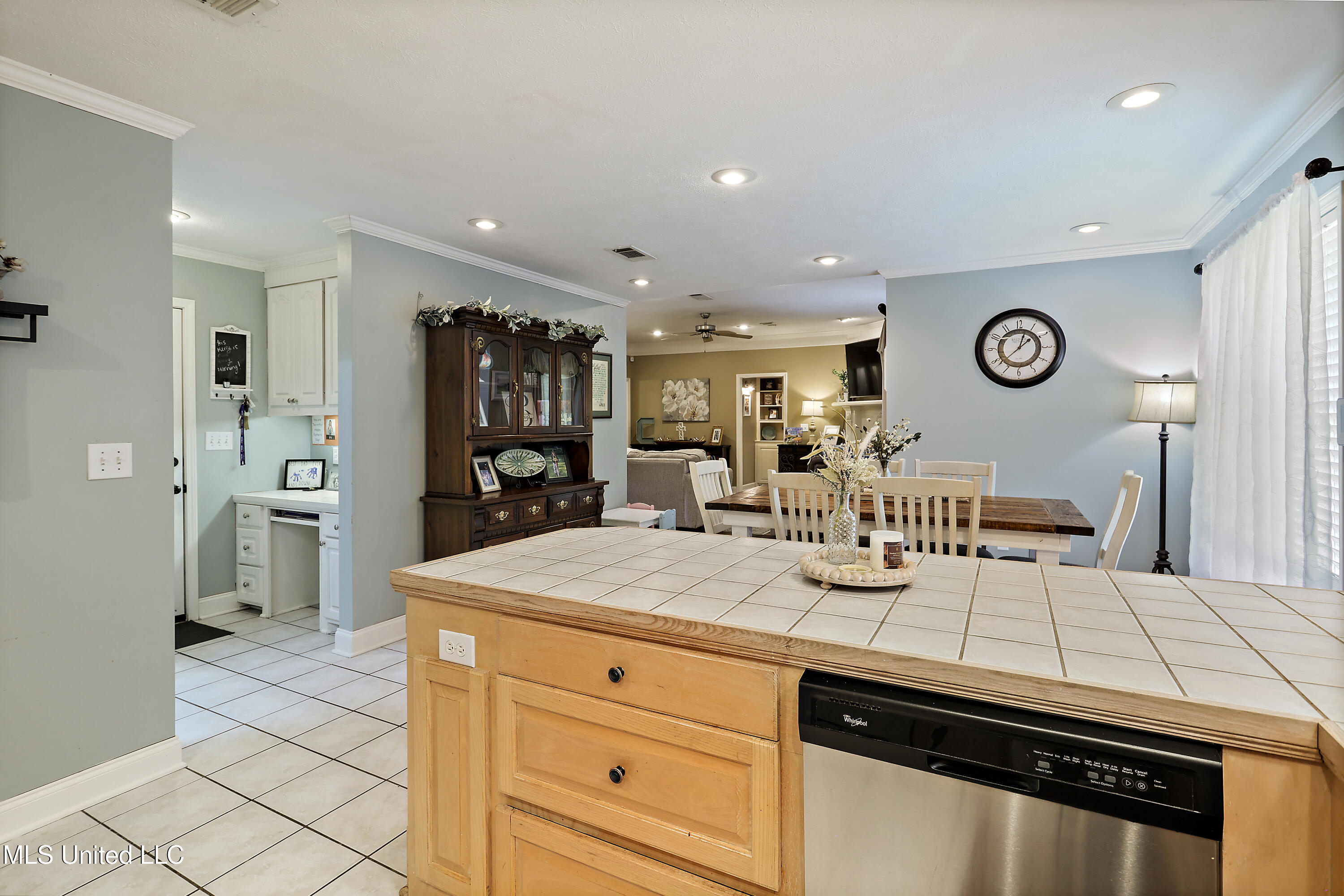 329 Cherry Bark Drive, Brandon, Mississippi image 11