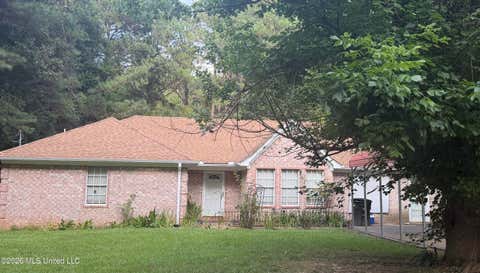 Homes For Sale - 620 Senatobia Drive<br/> Senatobia, MS 38668