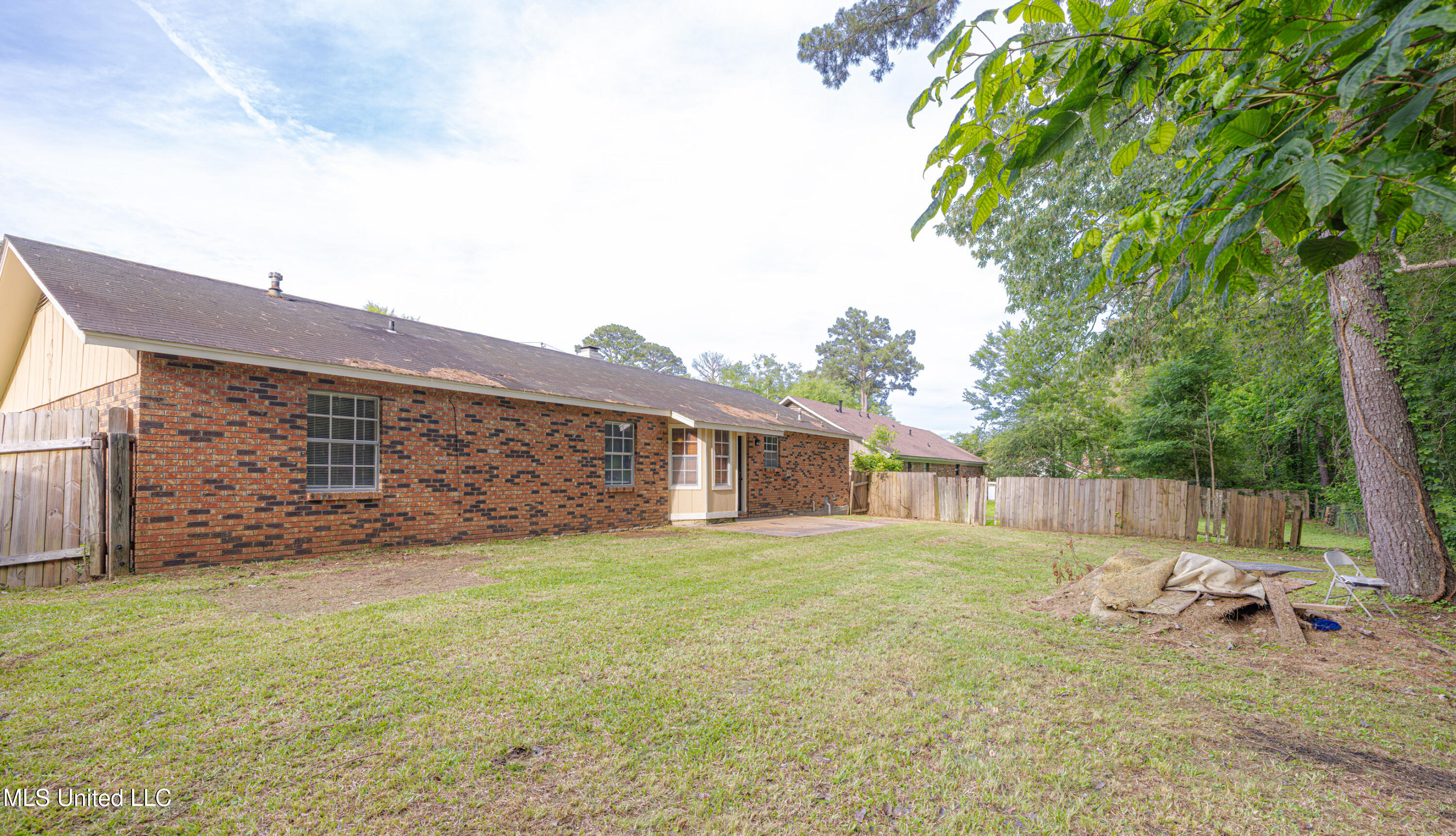 965 N Valley Falls Road, Jackson, Mississippi image 5
