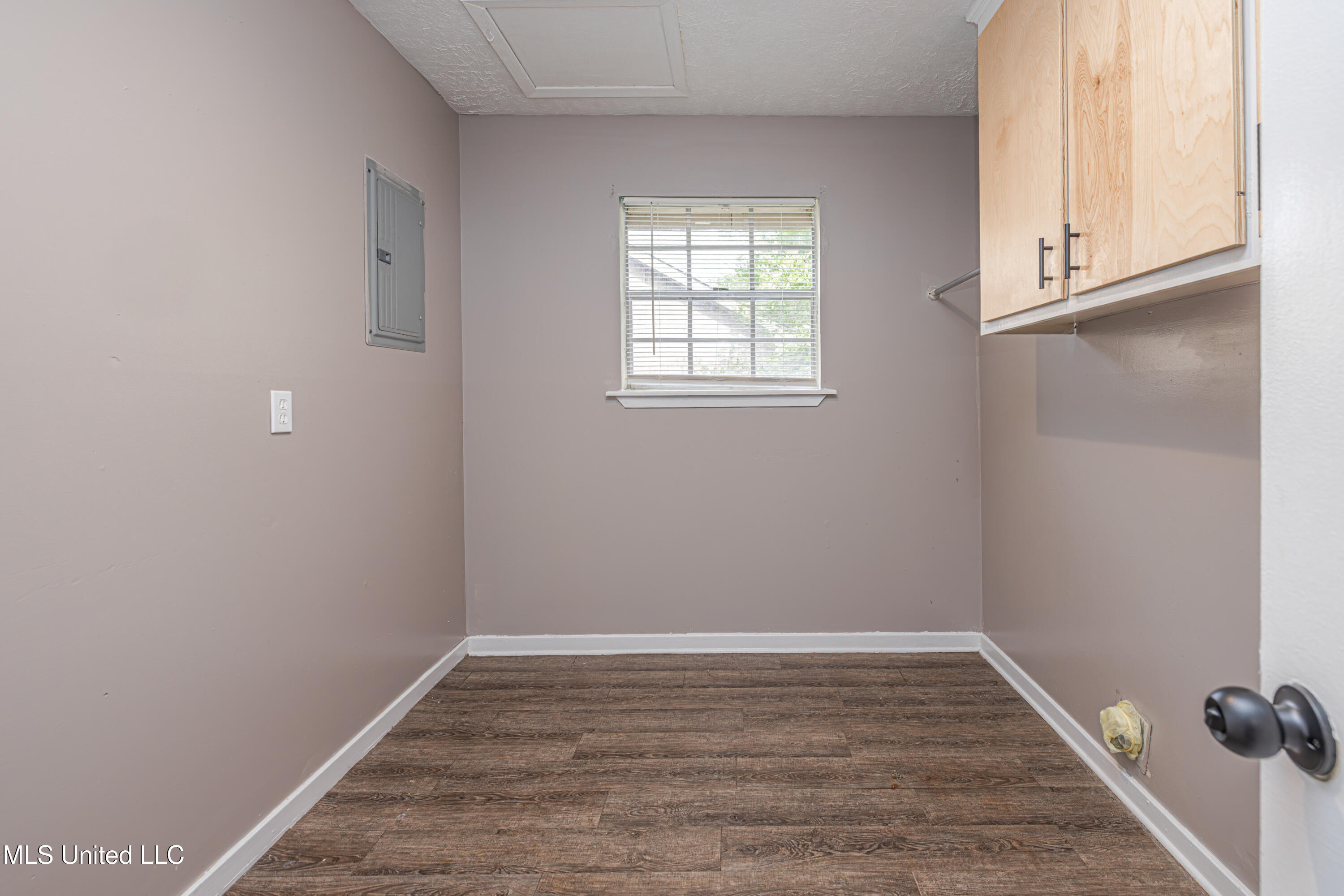 965 N Valley Falls Road, Jackson, Mississippi image 30