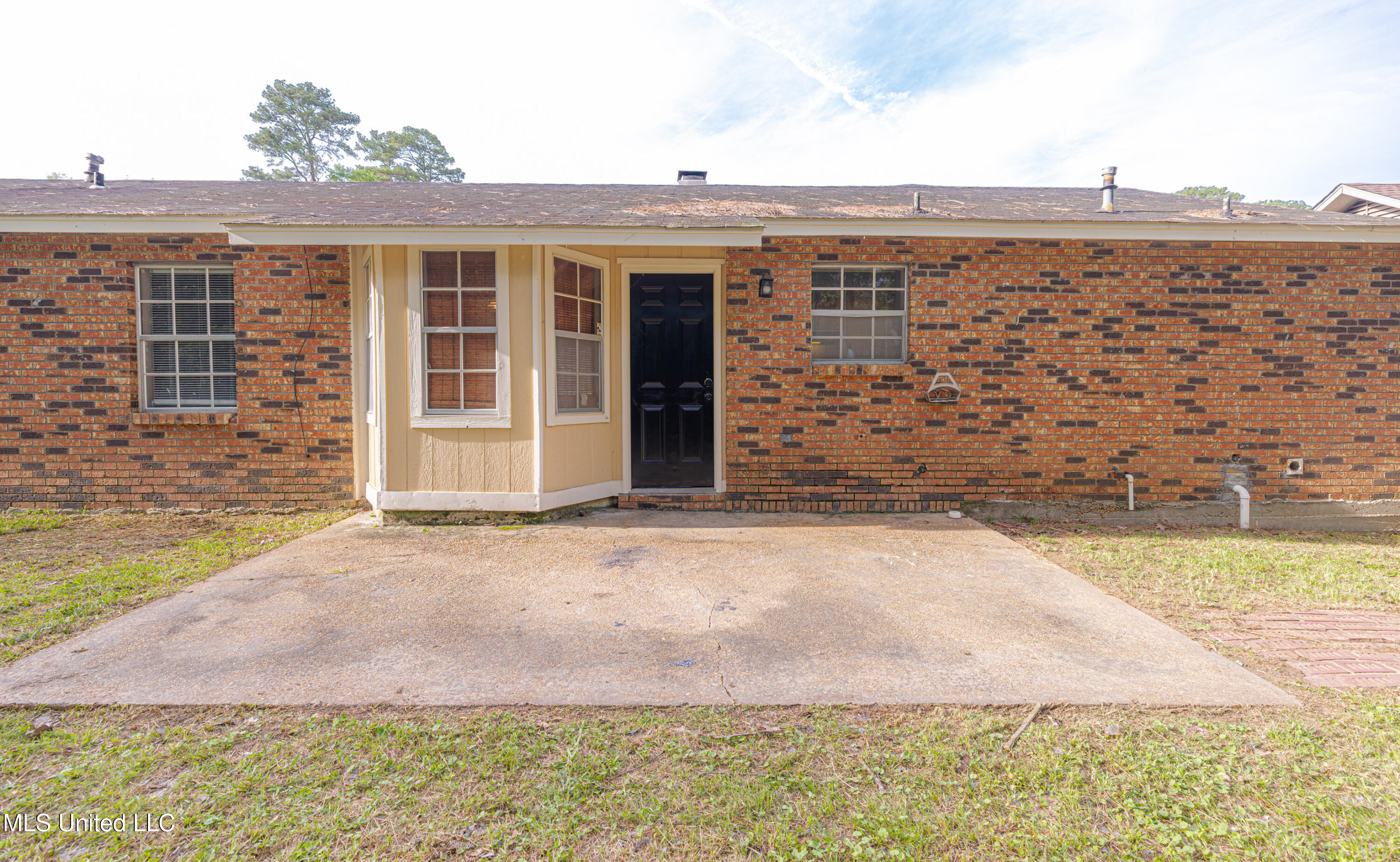 965 N Valley Falls Road, Jackson, Mississippi image 4