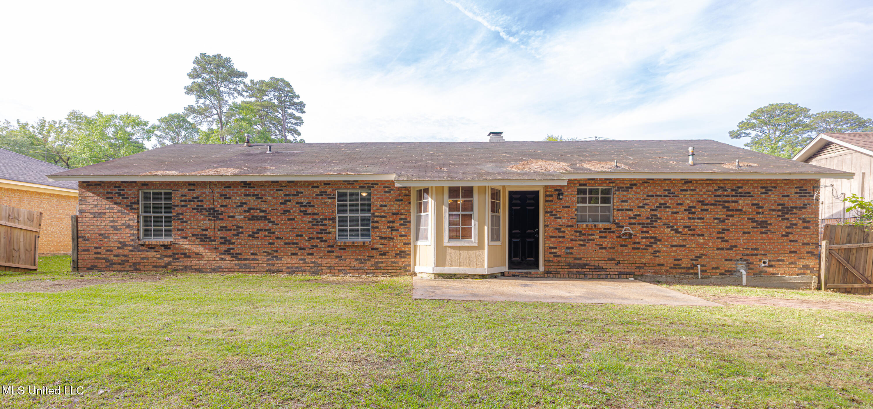 965 N Valley Falls Road, Jackson, Mississippi image 2