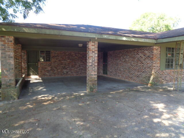 3819 Howell Street, Moss Point, Mississippi image 2