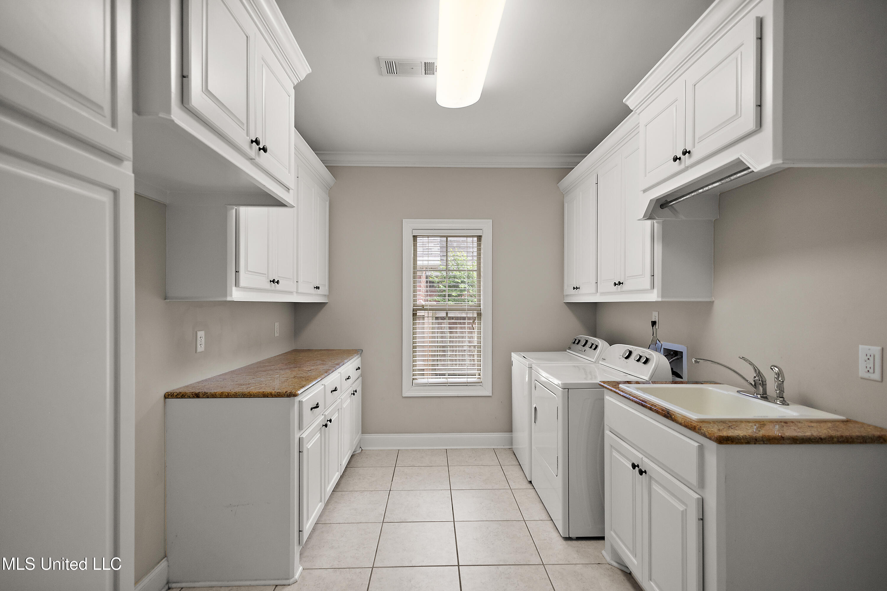 210 Penny Lane, Brandon, Mississippi image 22