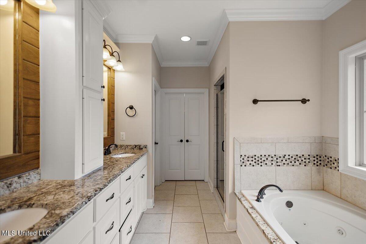 210 Penny Lane, Brandon, Mississippi image 10
